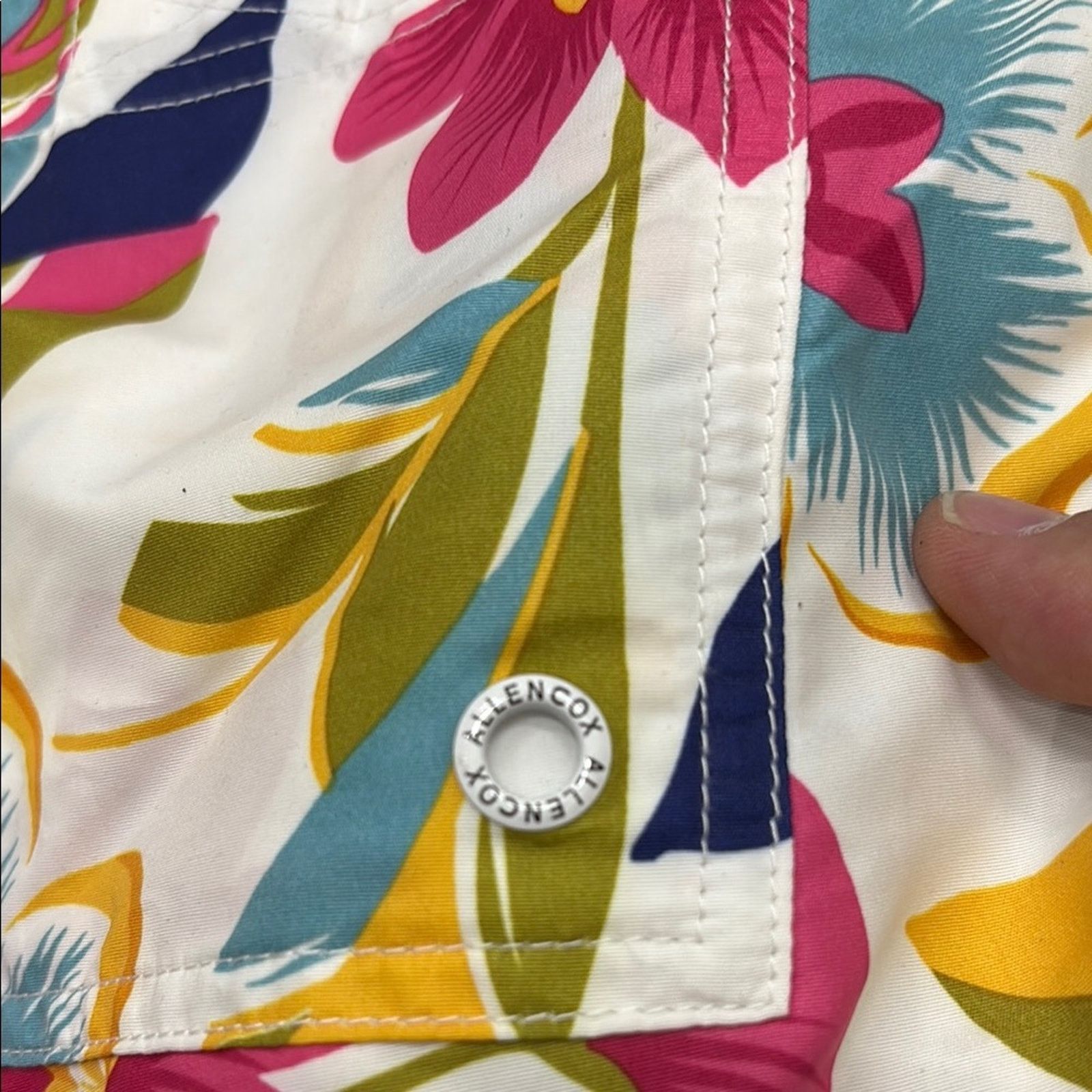 Other NWOT Allen Cox Floral Swim Trunks with Pink and Blue XXL Size US 44 / EU 60 - 3 Thumbnail