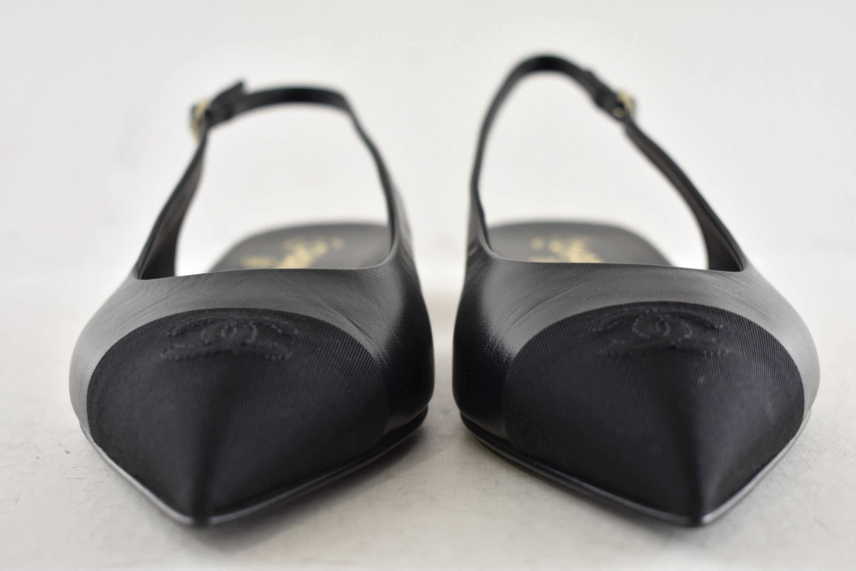 Chanel Chanel 24A CC Logo Coco Slingback Pointed Ballet Flat 38.5 Size US 8.5 / IT 38.5 - 9 Thumbnail