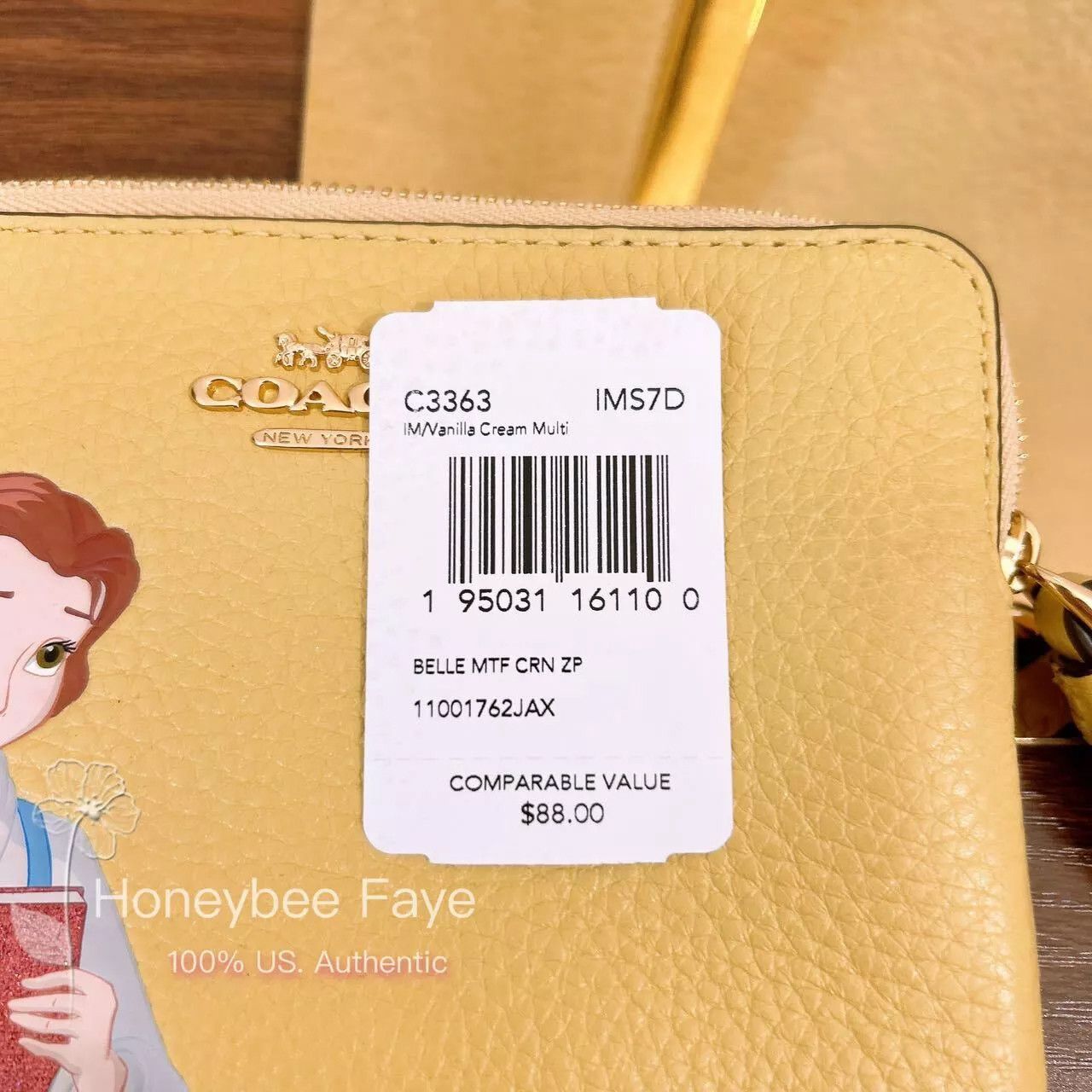 Coach Disney X Coach Corner Zip Wristlet With Belle C3363 Size ONE SIZE - 6 Thumbnail