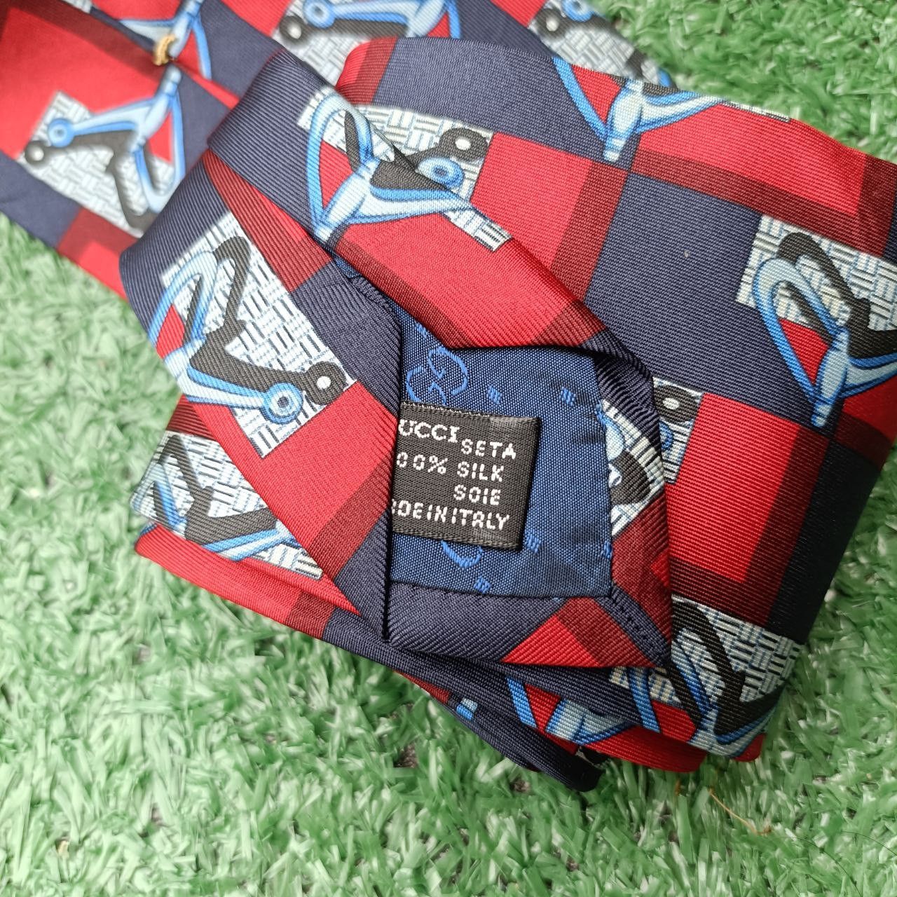 Gucci Vintage Gucci Silk Tie Size ONE SIZE - 8 Thumbnail