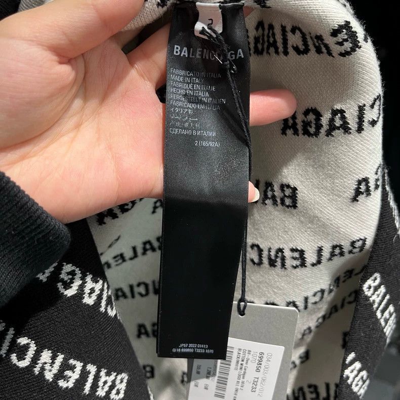 Balenciaga Balenciaga Balenciaga Logo Cardigan in Black-2506 Size US M / EU 48-50 / 2 - 3 Thumbnail
