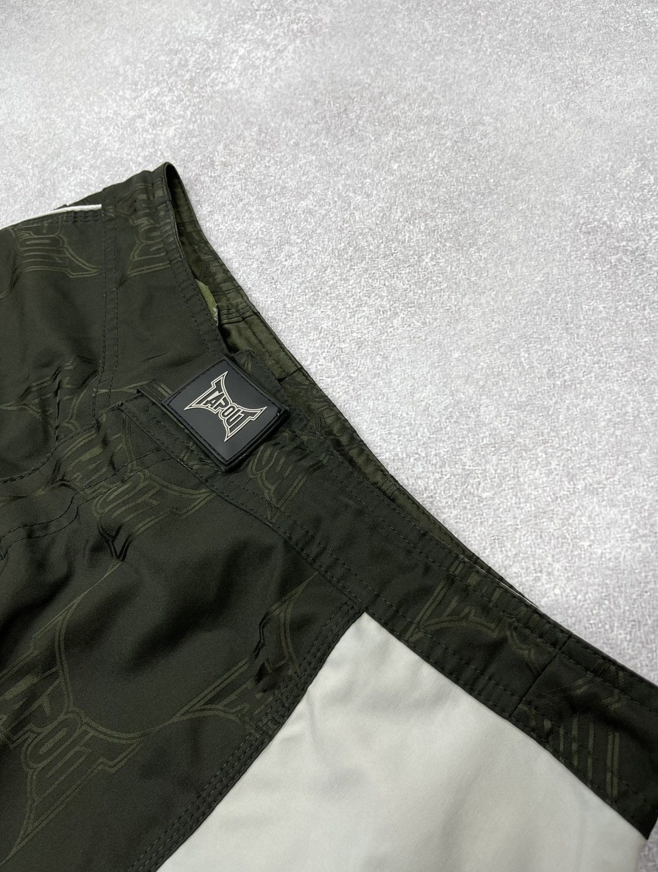 Tapout Mens Tapout MMA Shorts Fighting Khaki Double Big Logo M1 K1 Size US 30 / EU 46 - 5 Thumbnail