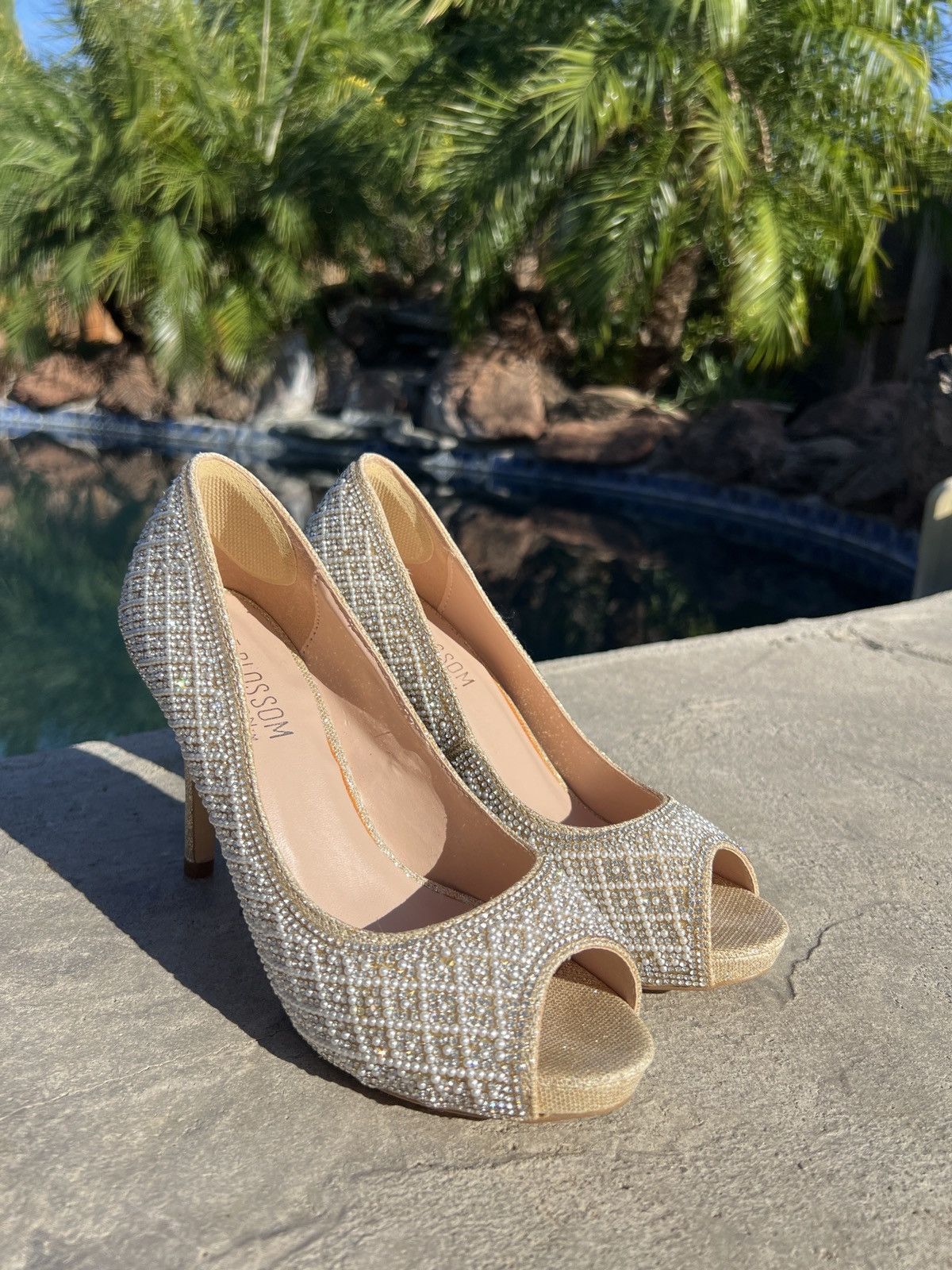 Other pearl/diamond heels Size US 7 / IT 37 - 1 Thumbnail