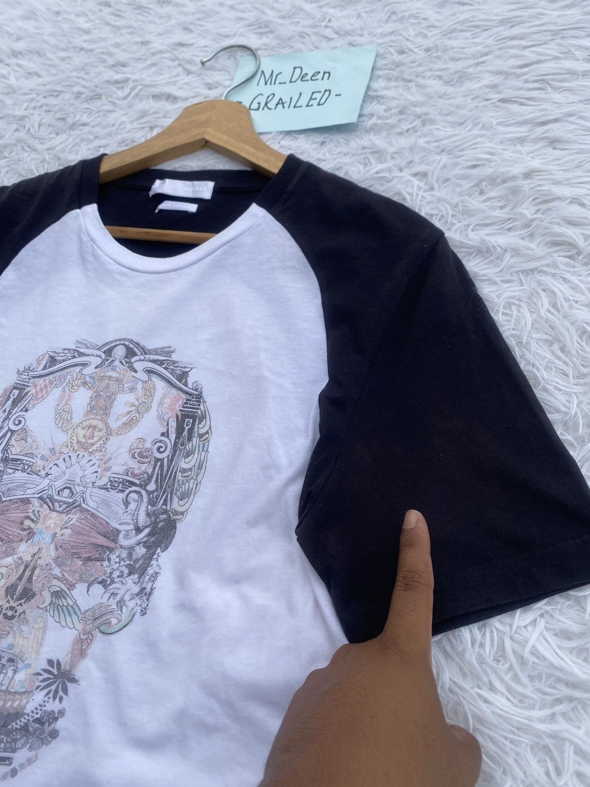 Alexander McQueen Rare Alexander McQueen Skull Tshirt Size US S / EU 44-46 / 1 - 14 Thumbnail