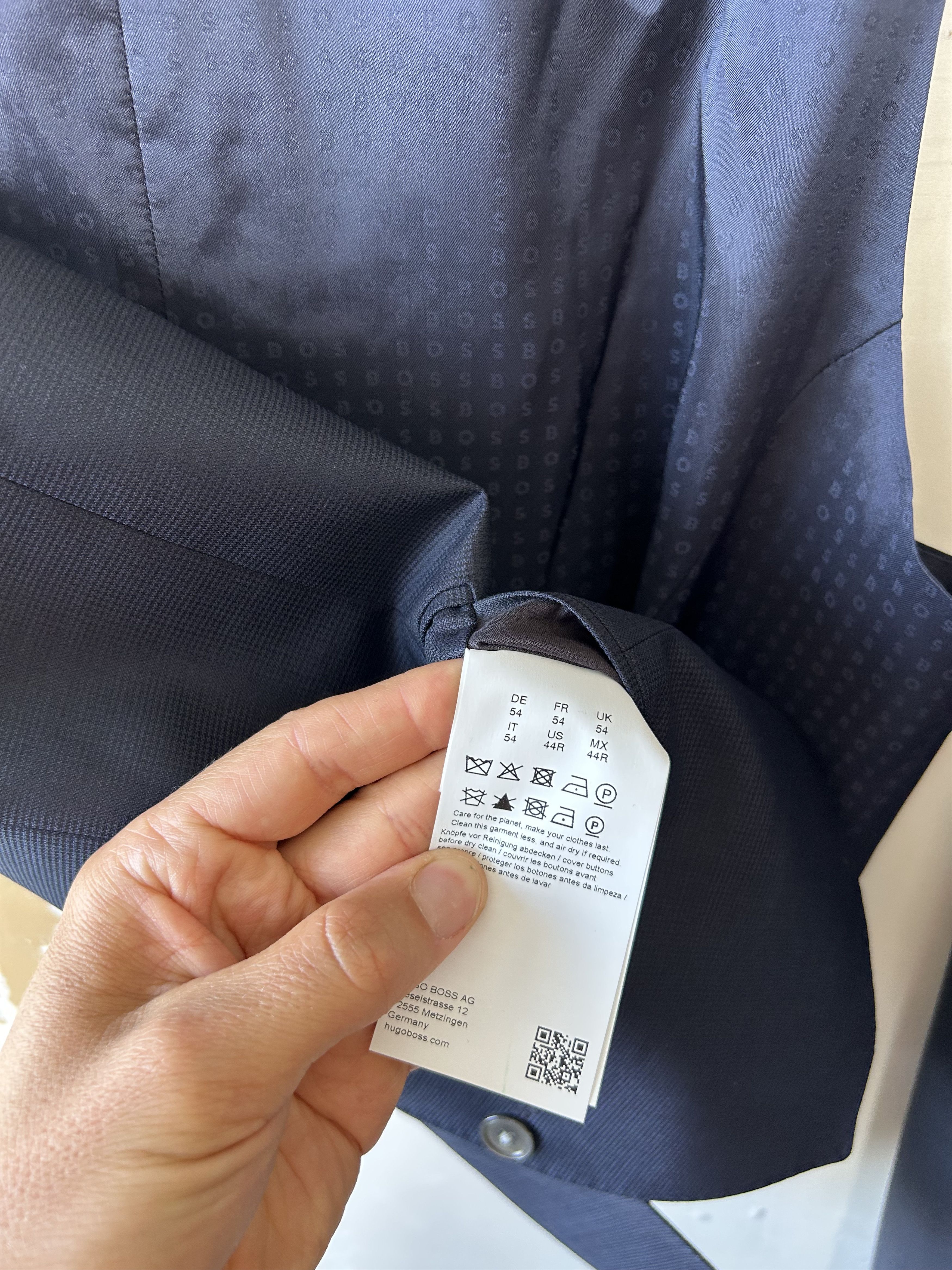 Hugo Boss Mens Hugo Boss Suit luxury trousers blazer jacket Size 44R - 5 Thumbnail