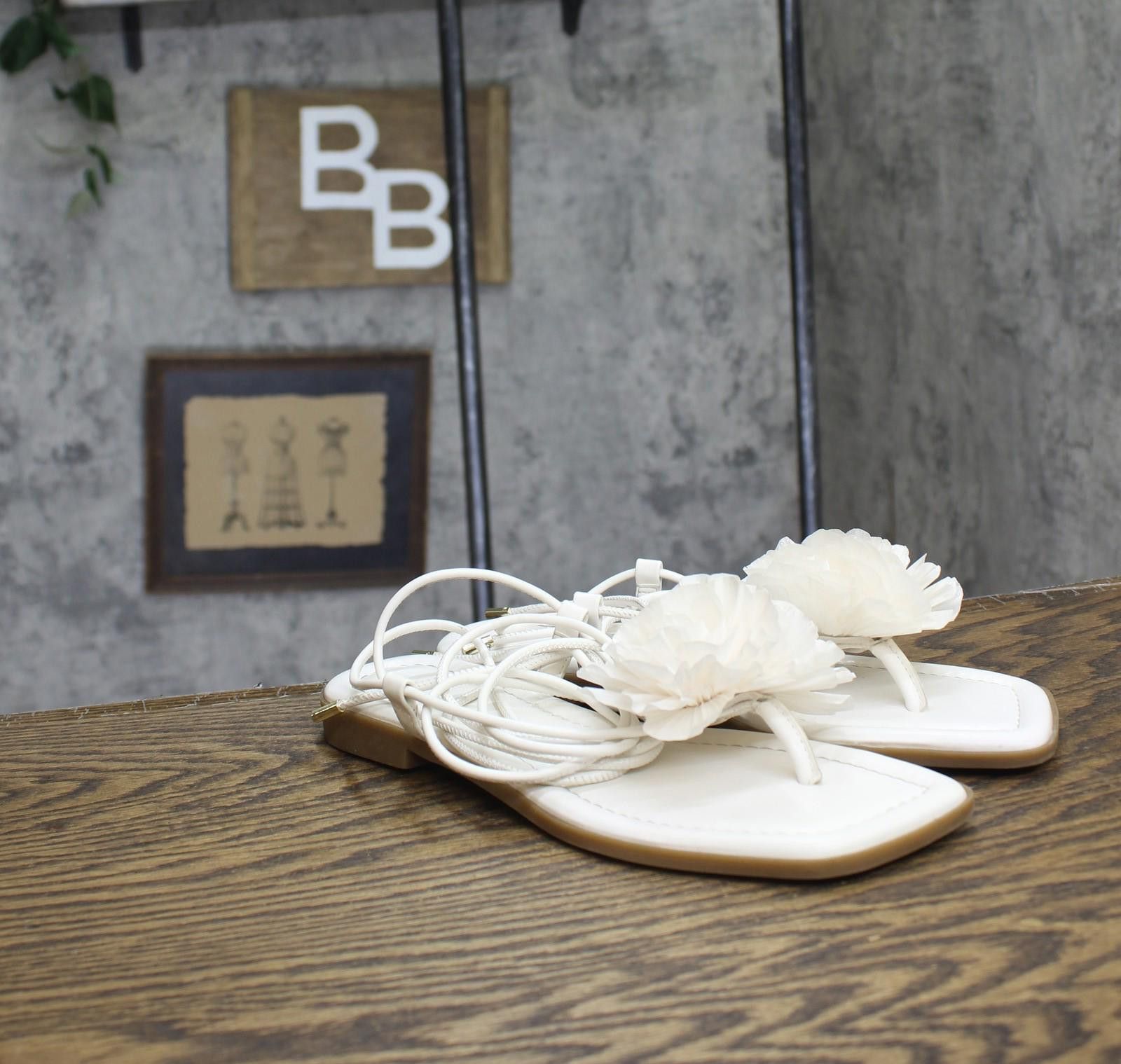 Other Inc International Concepts Flat Sandals White Smooth 8m Size US 8 / IT 38 - 1 Thumbnail