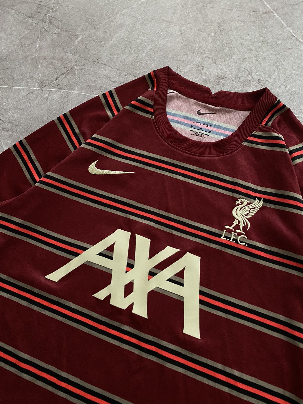 Nike × Vintage Nike Liverpool 2021/22 Football Training Shirt Red Striped Size US M / EU 48-50 / 2 - 3 Thumbnail
