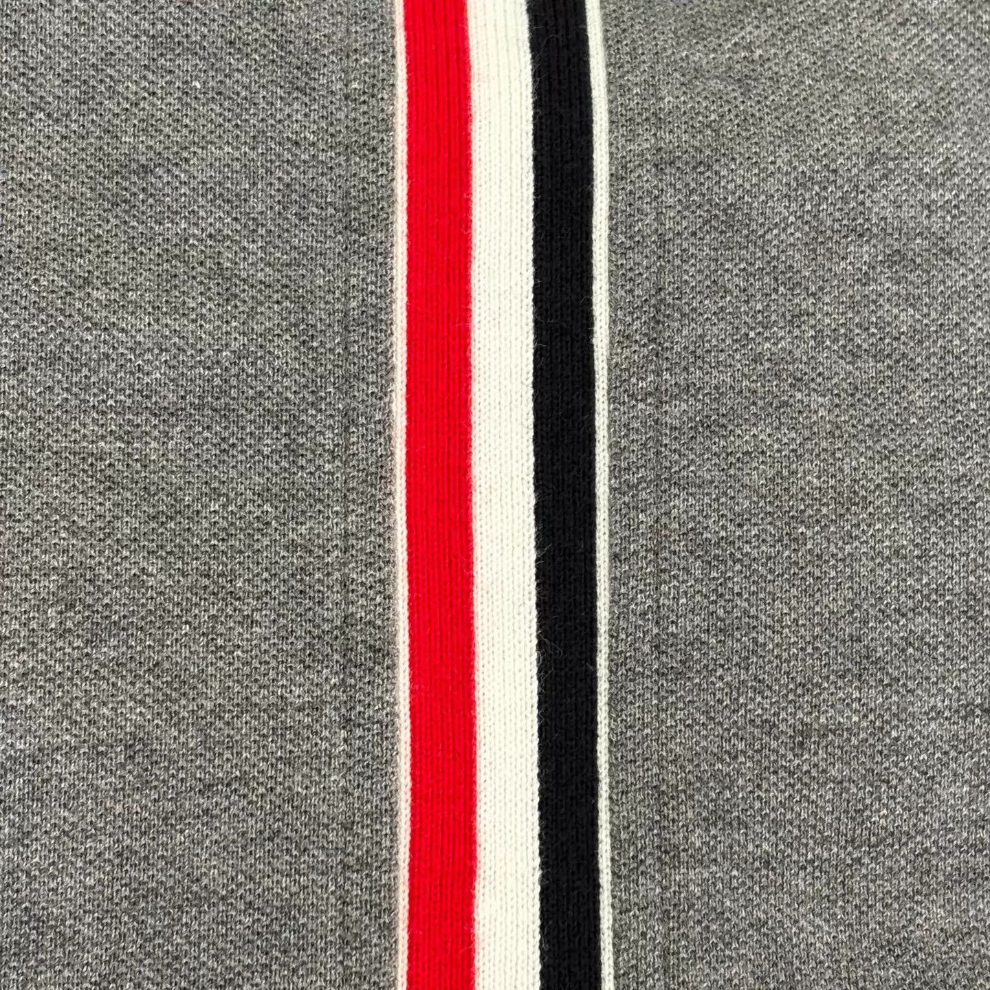 Thom Browne Thom Browne Gray Striped Short Sleeve Tee Size 1 Size S / US 4 / IT 40 - 6 Thumbnail