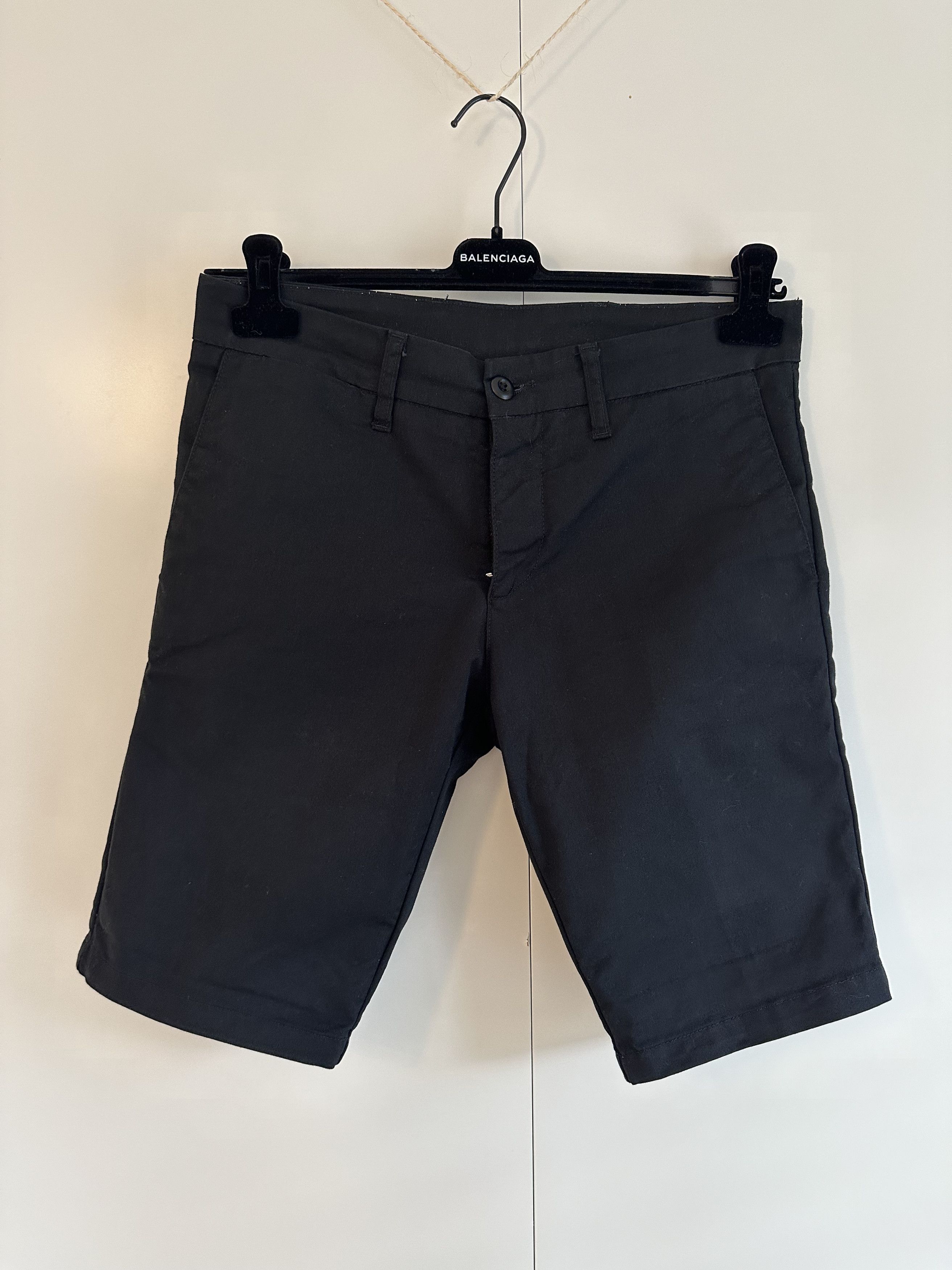 Carhartt × Carhartt Wip Men's shorts in almost new condition Size US 31 - 1 Thumbnail
