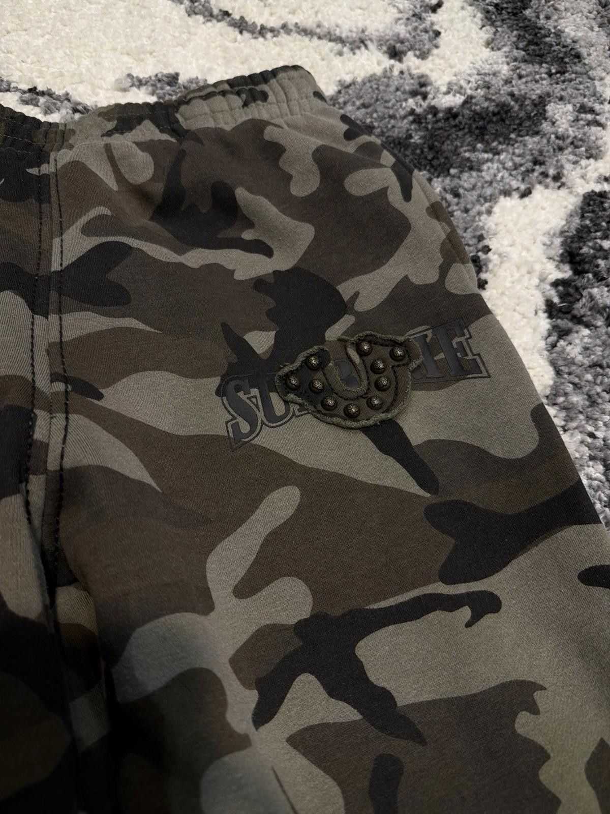 Supreme Supreme x True Religion Sweatpants FW25 Camo New Medium Size US 32 / EU 48 - 6 Thumbnail