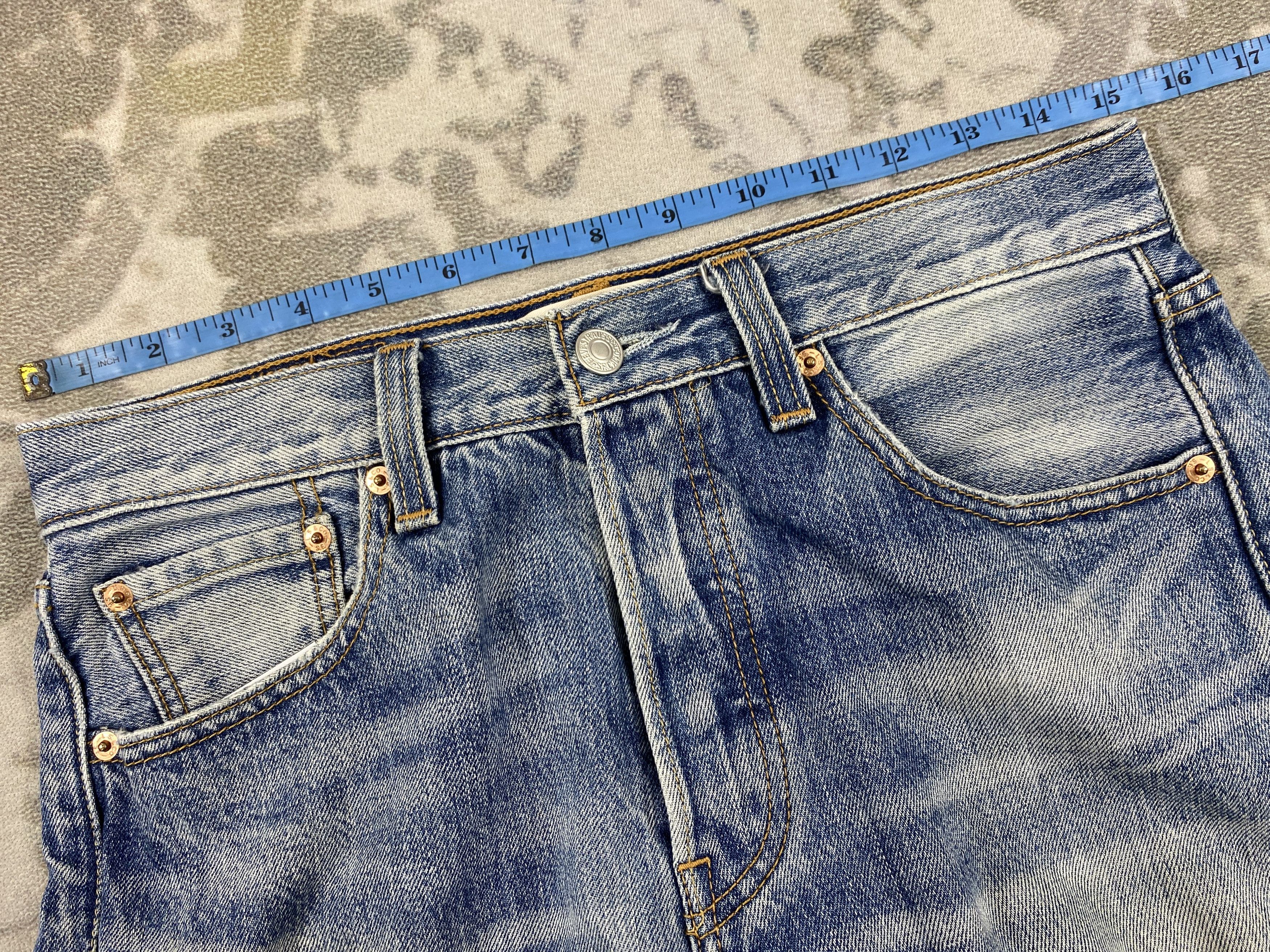 Levi's Distressed Blue Vintage Levi's 501 Jeans 30x30 Denim- JN3935 Size US 30 / EU 46 - 5 Thumbnail