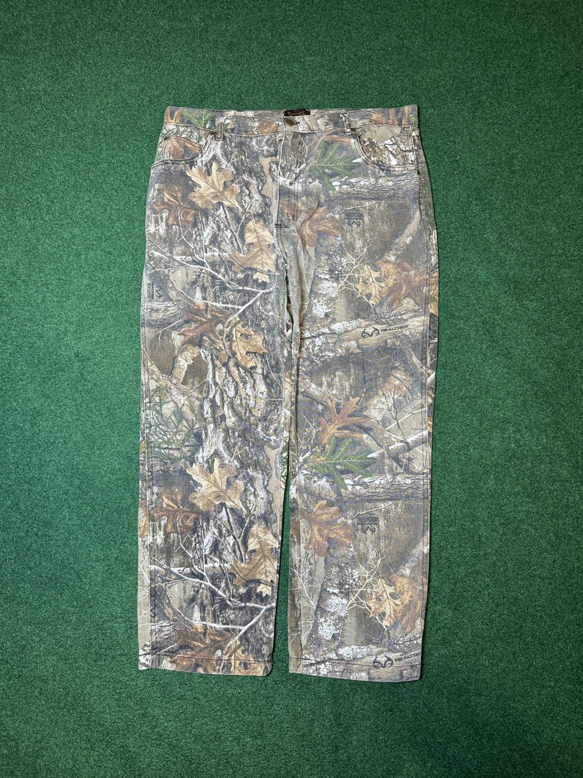 Realtree Y2K Realtree Camo Regular Fit Mens 38x30 Hunting Pants Size US 38 / EU 54 - 1 Thumbnail