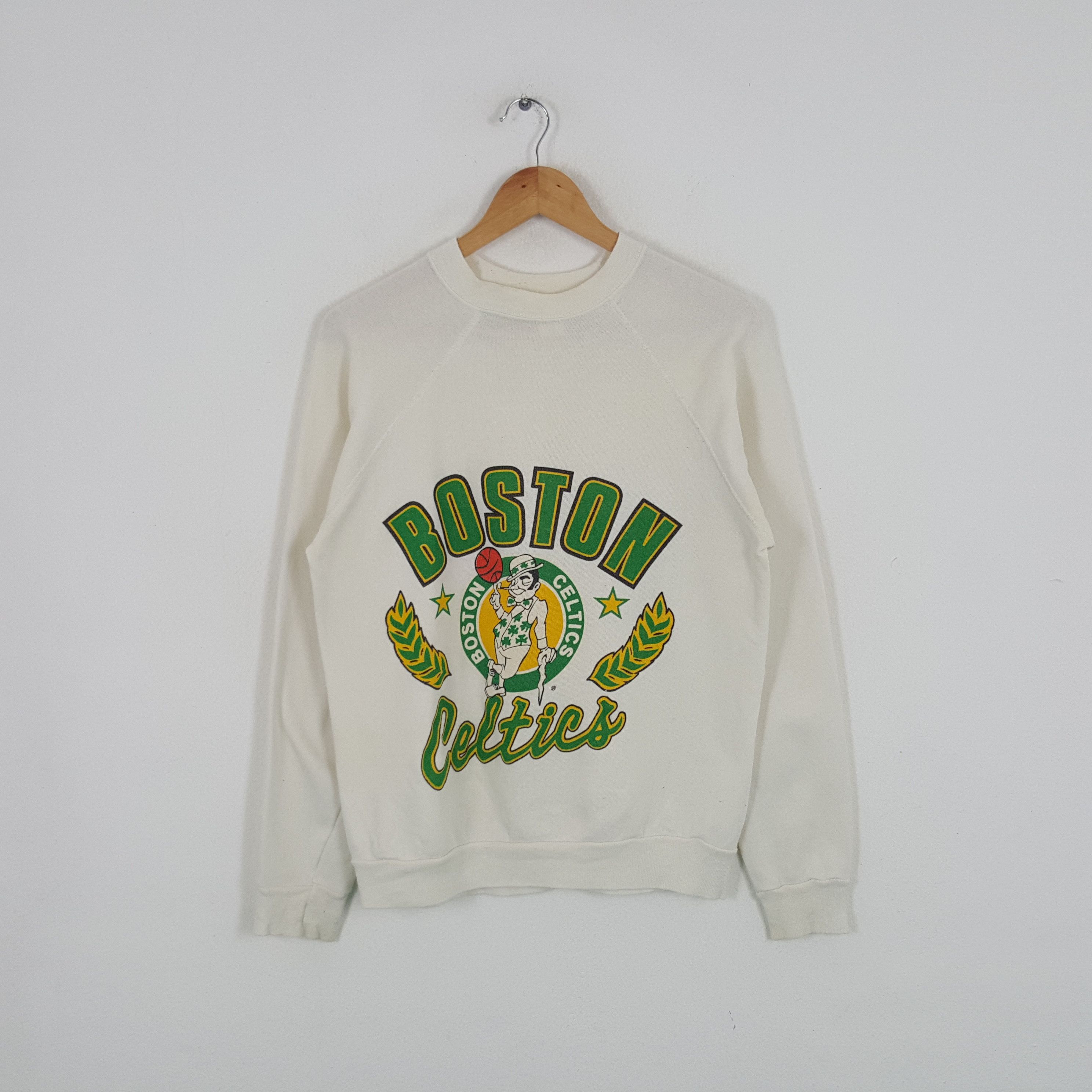 Vintage 90's Boston Celtics American Basketball Sweatshirt