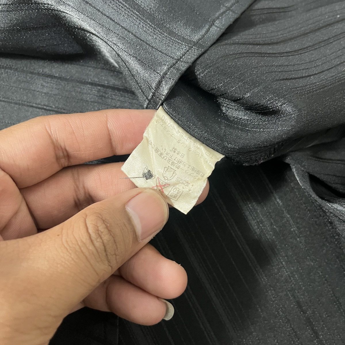 Tornado Mart Black Slick Shirt Body Press Tornado Mart ifsix lgb style Size US M / EU 48-50 / 2 - 11 Thumbnail