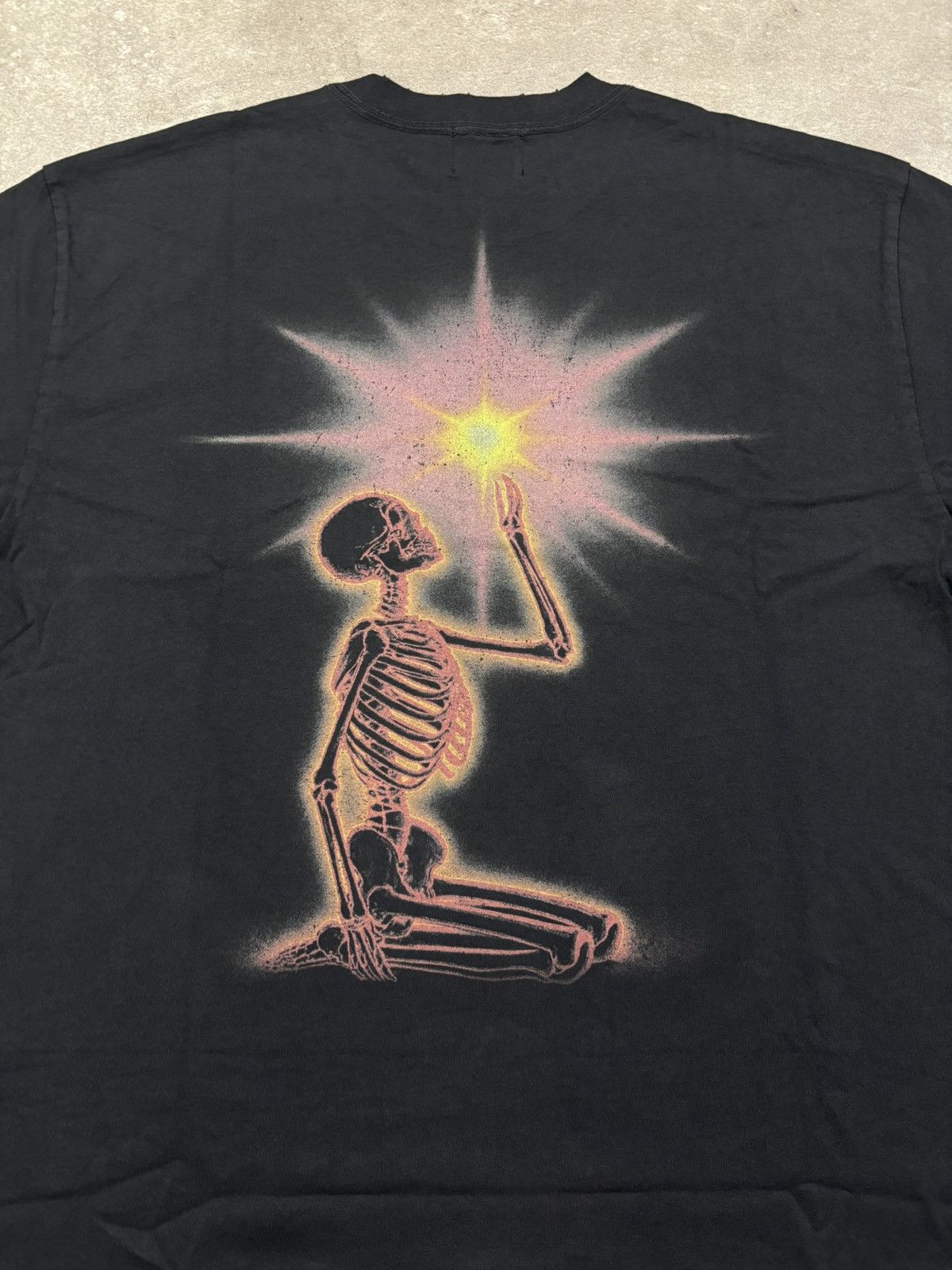 Vintage WARMAN I SEE THE LIGHT GRAPHIC TEE, Washed Black Size US XL / EU 56 / 4 - 3 Thumbnail