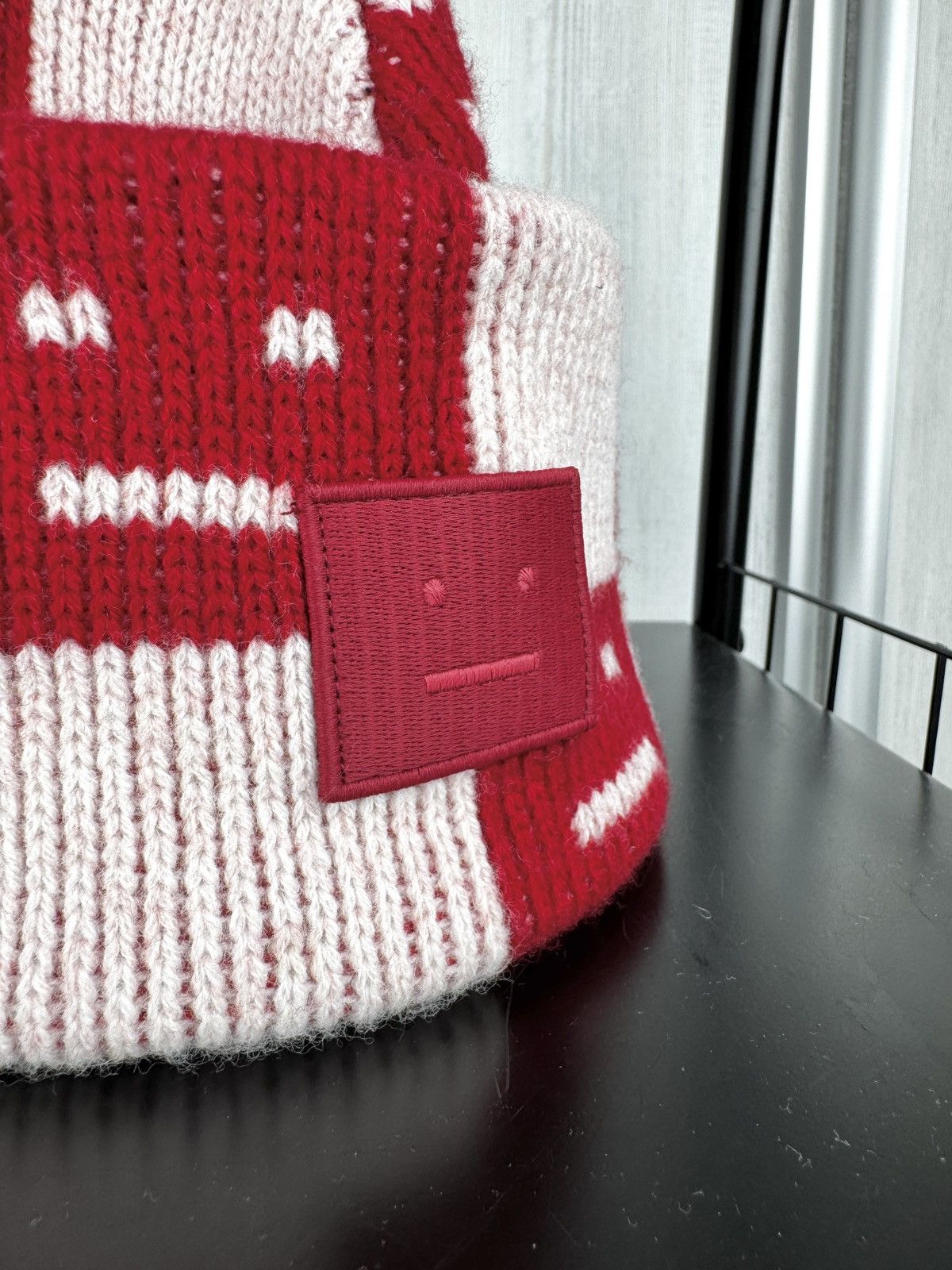Acne Studios Acne Studios Jacquard Knit Beanie Red/Faded Pink Size ONE SIZE - 4 Thumbnail