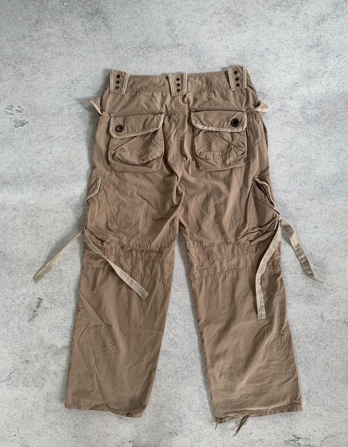 Bondage cargo pants