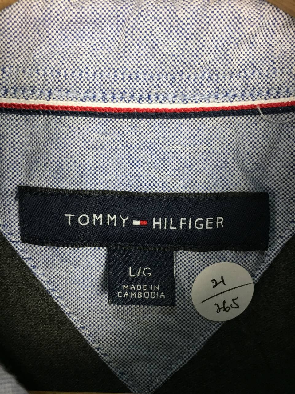Tommy Hilfiger Tommy Hilfiger Embroidered Logo Casual Polo Shirt Size US L / EU 52-54 / 3 - 8 Thumbnail