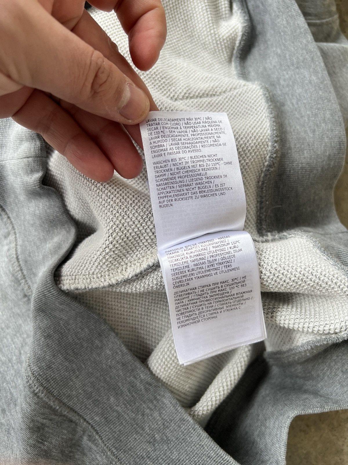 Moncler Moncler Hoodie Size M / US 6-8 / IT 42-44 - 12 Thumbnail
