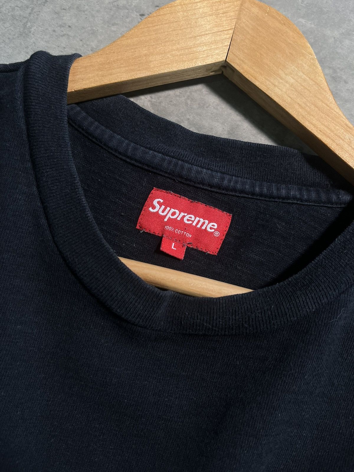 Supreme Supreme t shirt Size US L / EU 52-54 / 3 - 3 Thumbnail