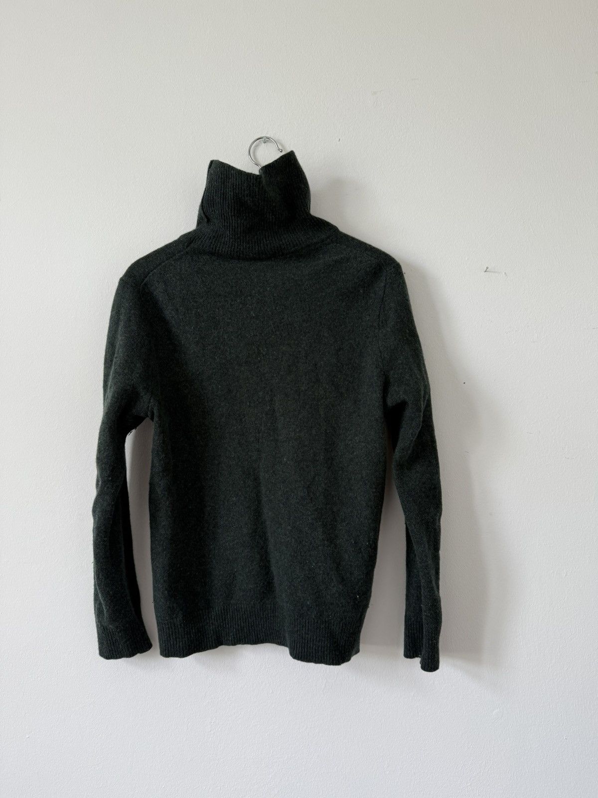 Uniqlo Uniqlo Turtleneck Sweater Size US L / EU 52-54 / 3 - 3 Thumbnail