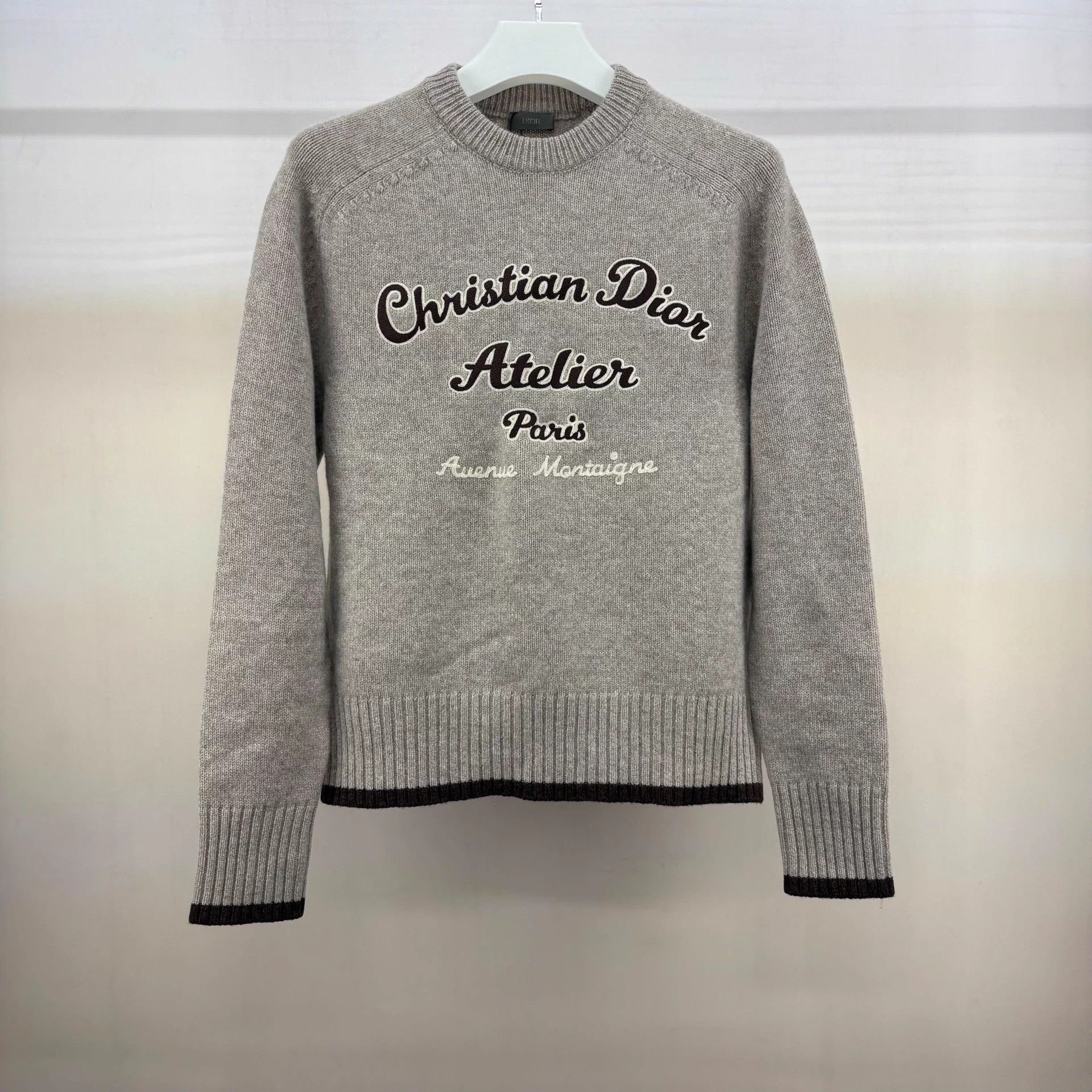 Dior Dior Atelier Gray Embroidered Logo Wool Sweater XL Size US XL / EU 56 / 4 - 1 Thumbnail