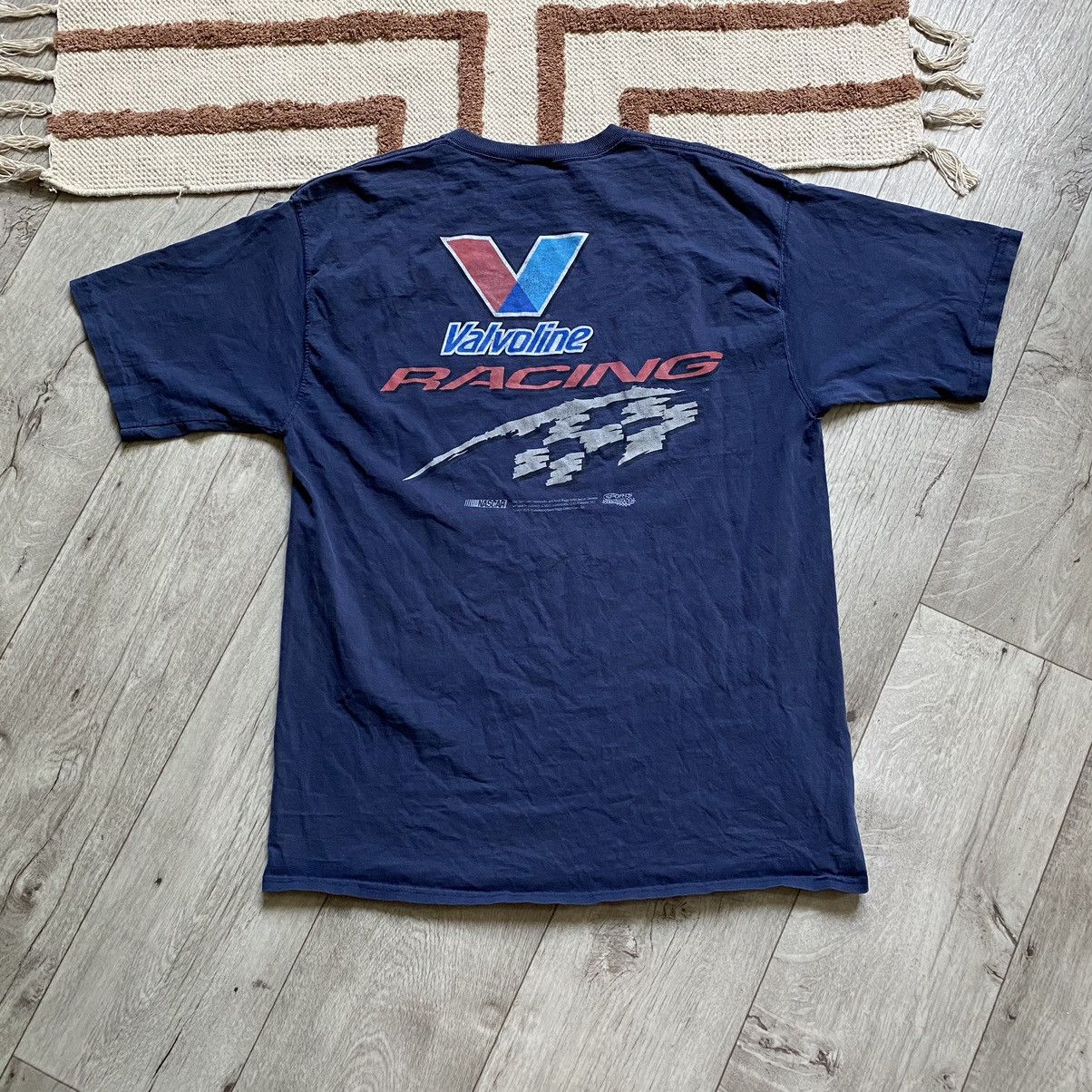 NASCAR NASCAR 2004 SCOTT RIGGS CHEVROLET FADED T SHIRT Size US XL / EU 56 / 4 - 2 Thumbnail