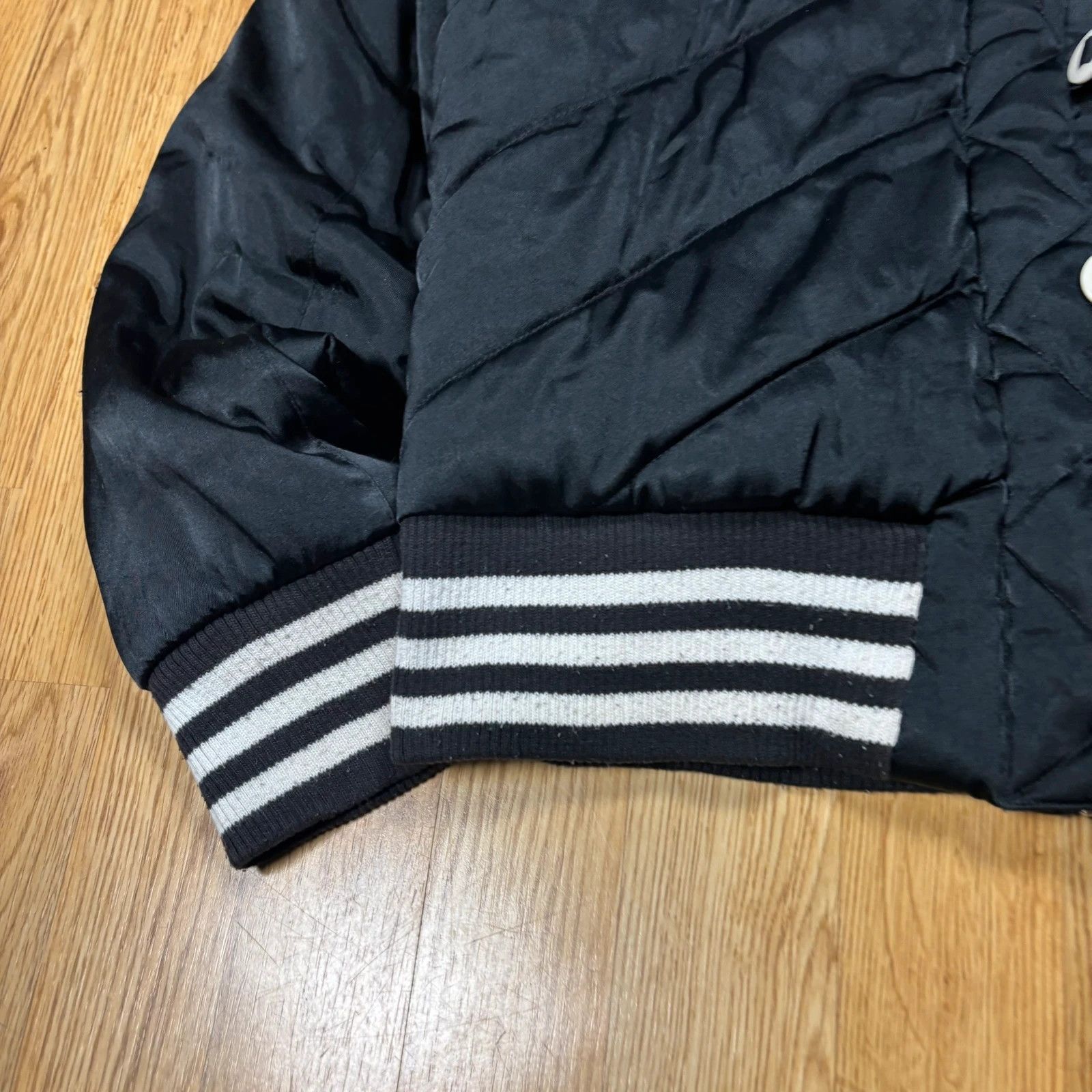 Adidas Adidas Cropped Puffer Jacket Size S / US 4 / IT 40 - 4 Thumbnail