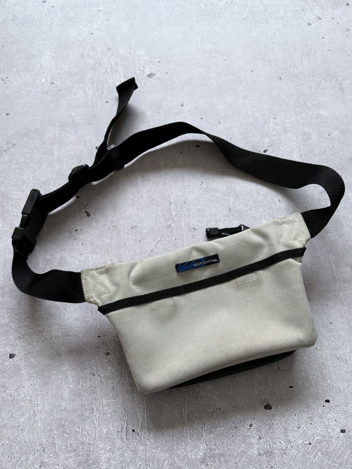 Quiksilver Vintage Quiksilver Waist Bag 90s Size ONE SIZE - 4 Thumbnail