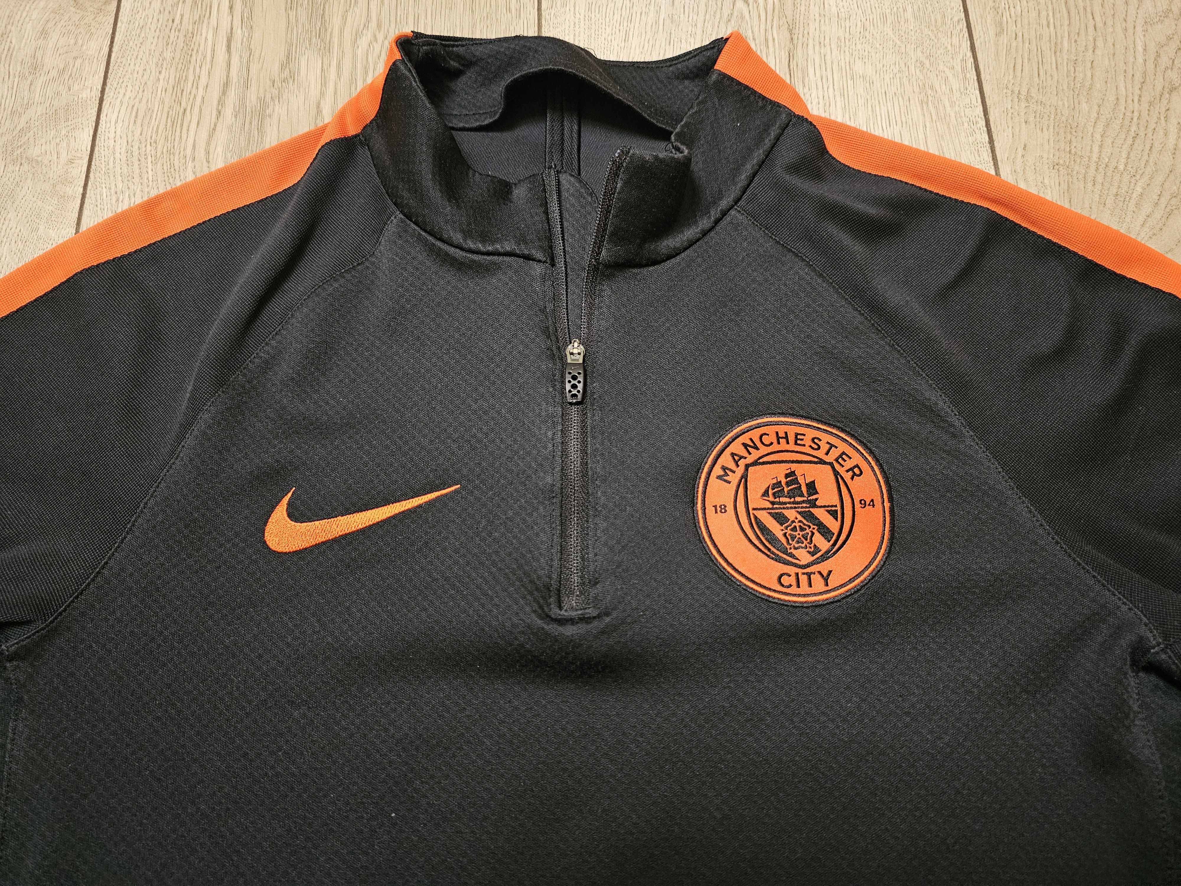 Nike MANCHESTER CITY 2017 FOOTBALL JACKET SOCCER ZIP JACKET TOP Size US S / EU 44-46 / 1 - 3 Thumbnail