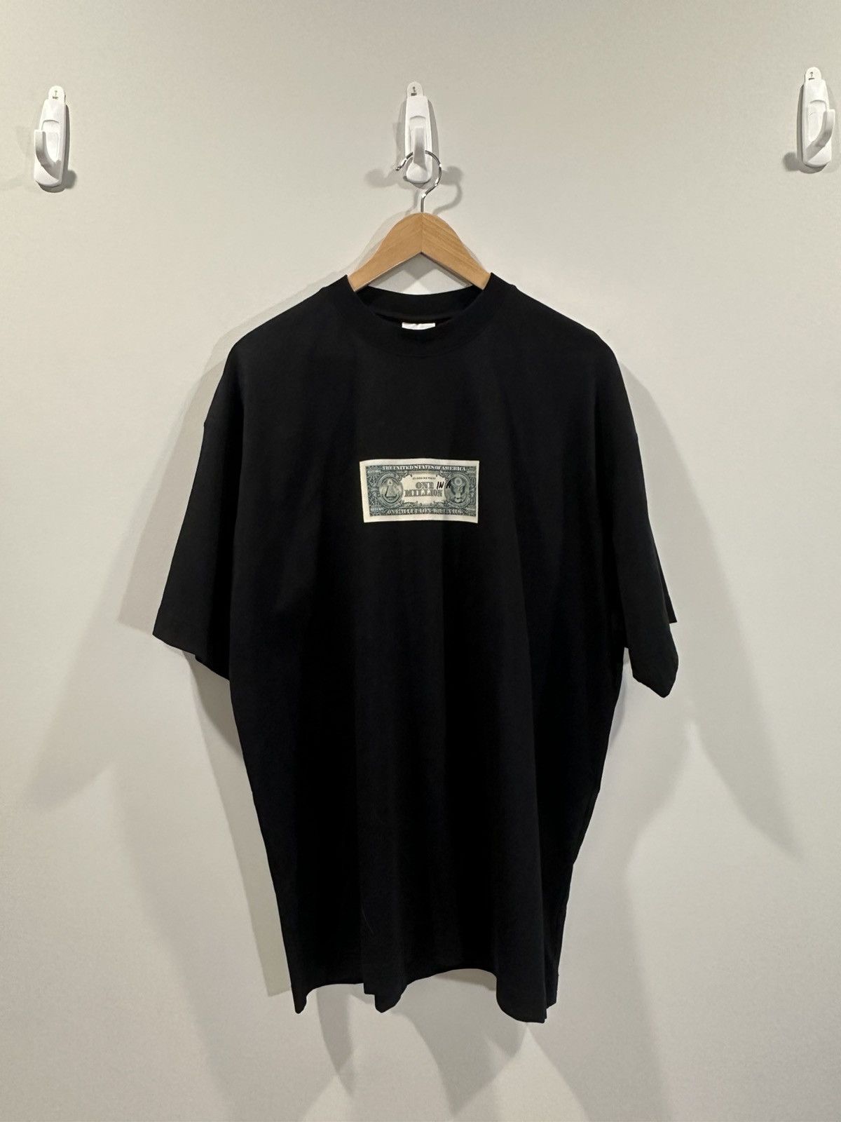 Vetements Vetements One in a Million Shirt Size US M / EU 48-50 / 2 - 1 Thumbnail