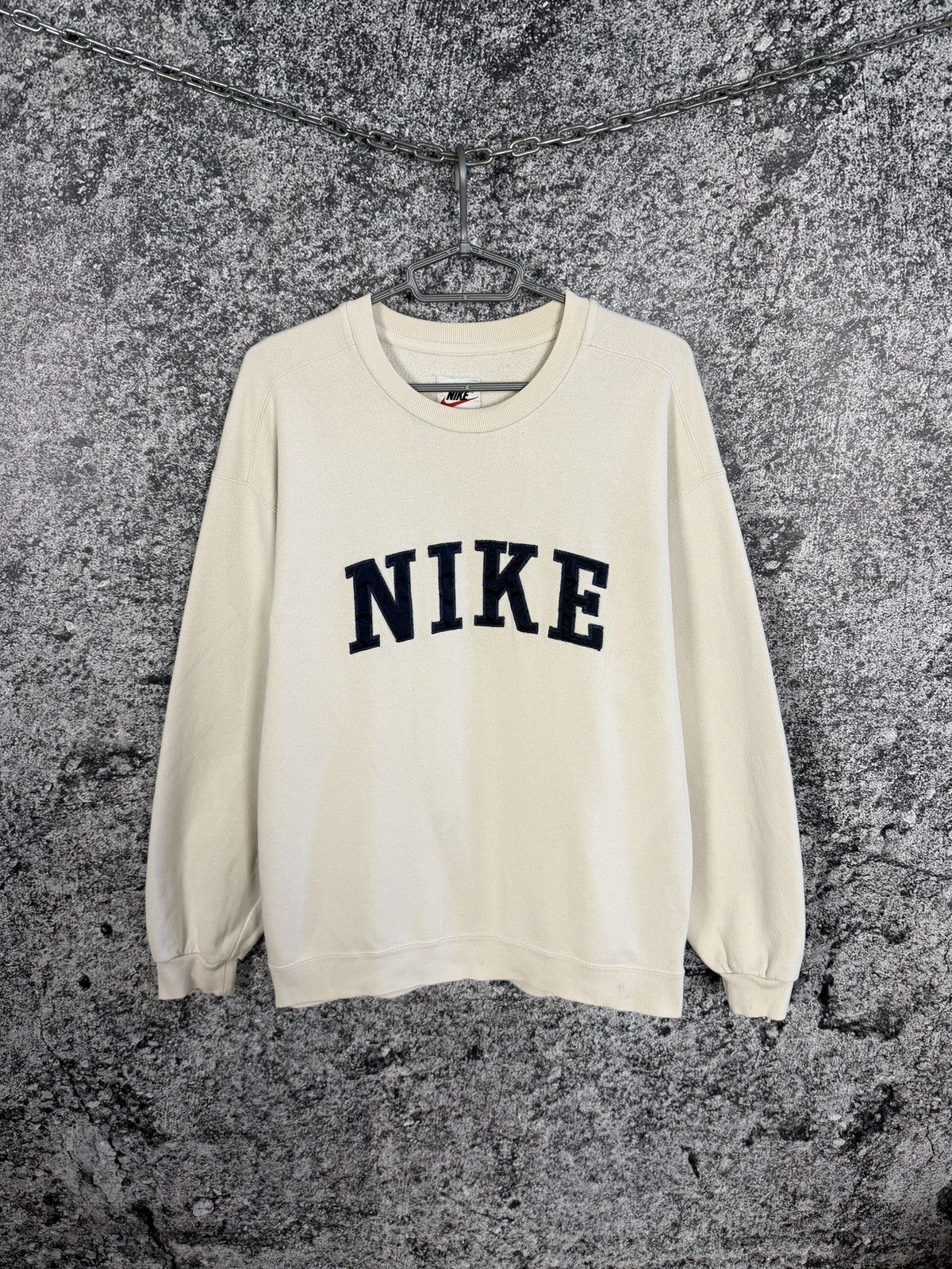 Nike Nike Vintage 90s Crewneck Sweatshirt Big Logo Pullover Sz M Size US M / EU 48-50 / 2 - 1 Thumbnail