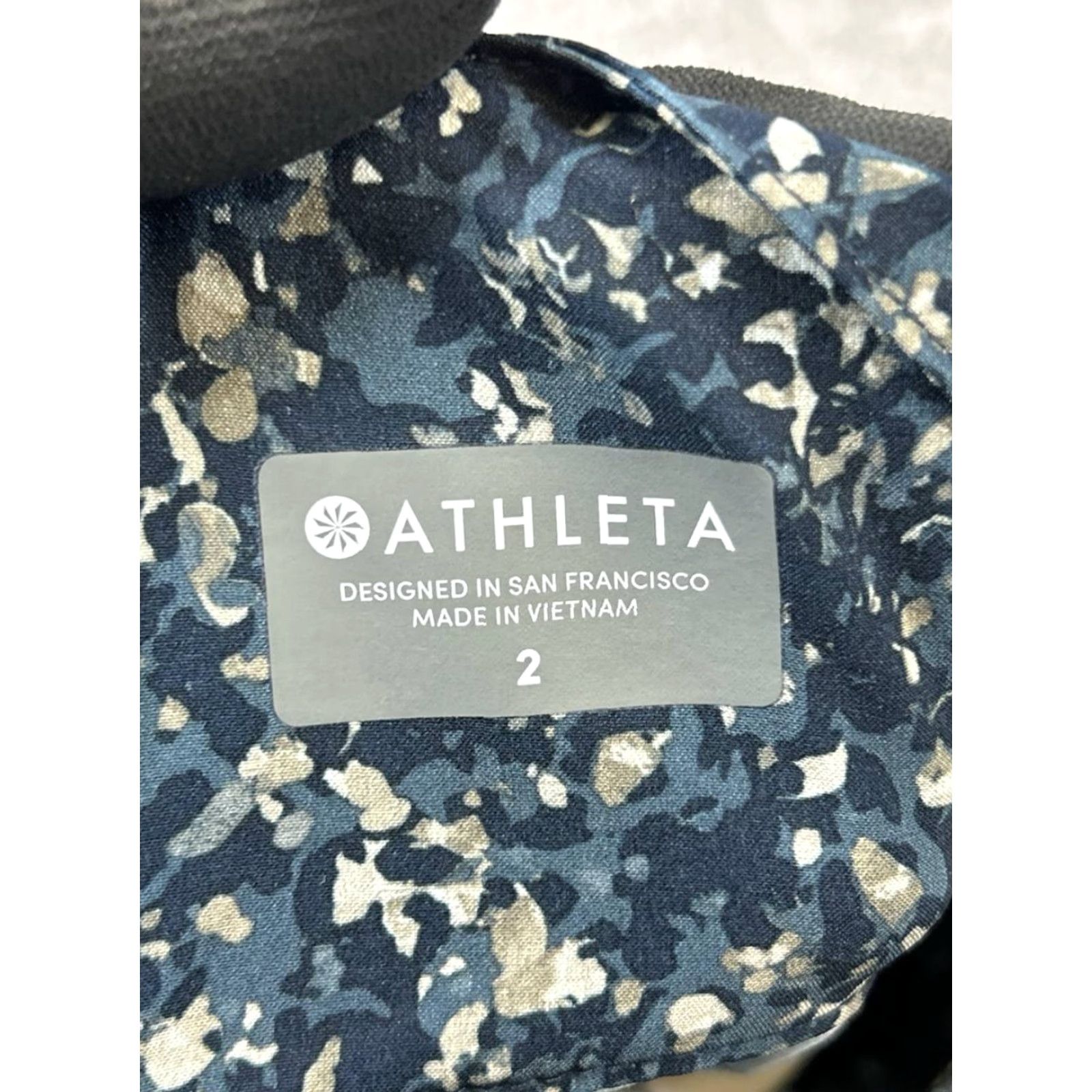 Athleta Athleta Dress Womens 2 Gray Halter Bodycon Shirt Size XS / US 0-2 / IT 36-38 - 3 Thumbnail