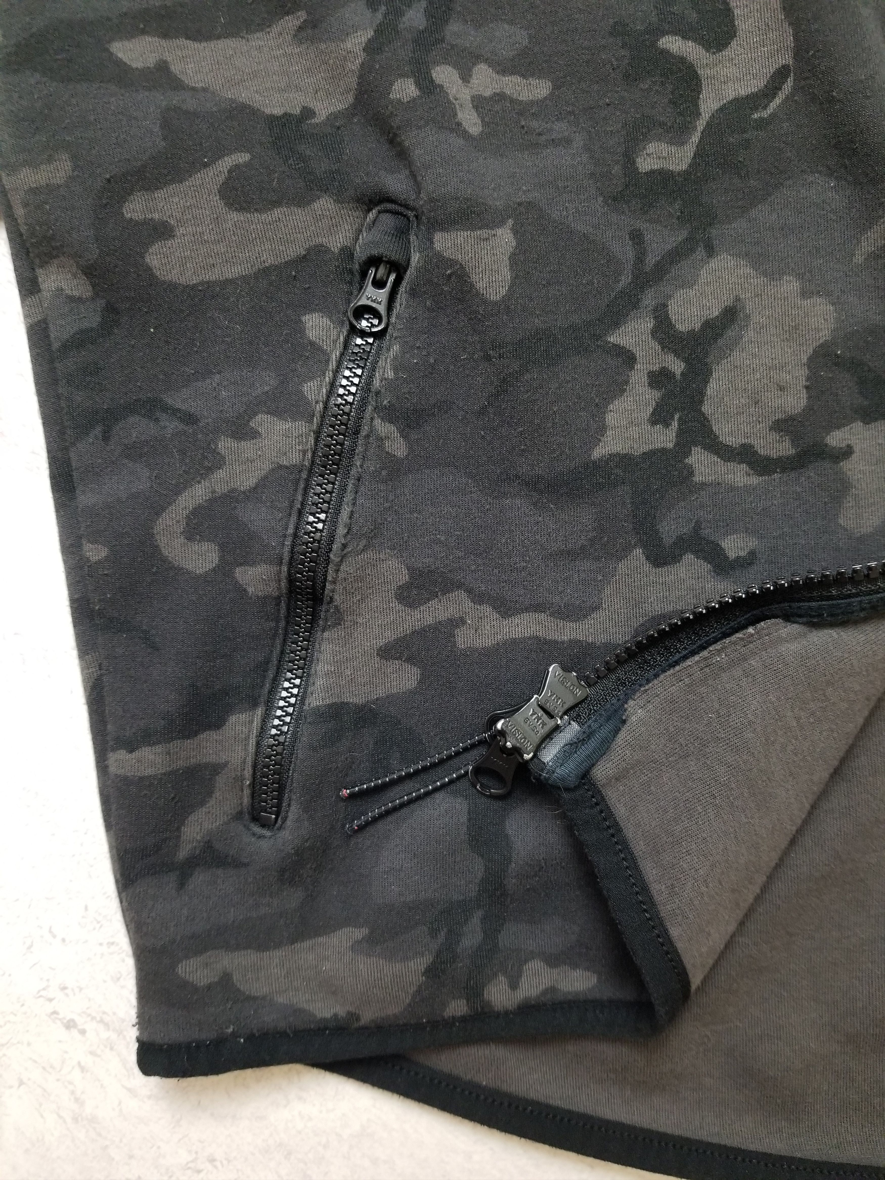 Nike Nike Tech Fleece Camo Windrunner Size US L / EU 52-54 / 3 - 15 Thumbnail