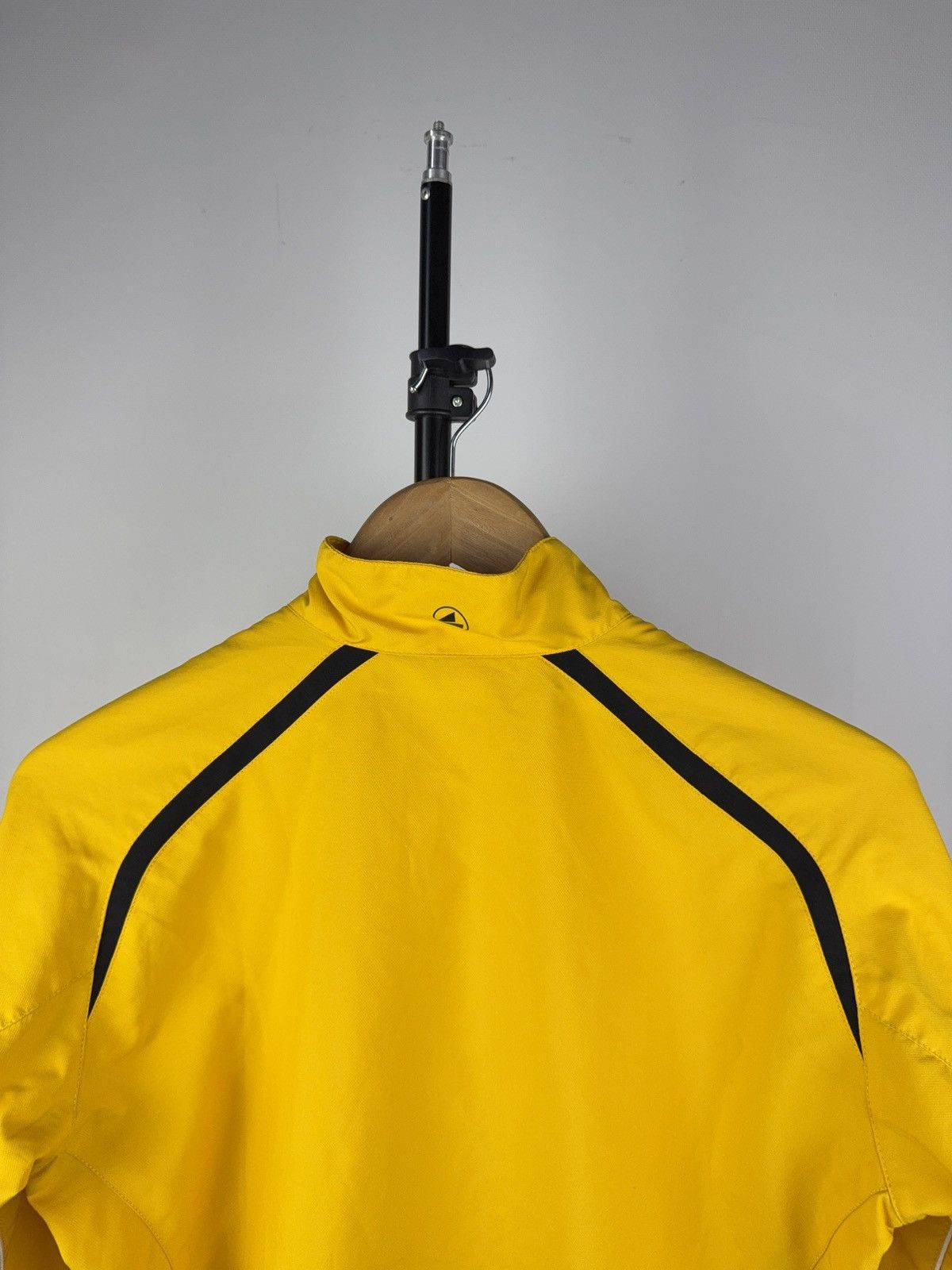 Joma Vintage 00s FC BBC Young Boys Soccer Jersey Jacket Size US S / EU 44-46 / 1 - 8 Thumbnail