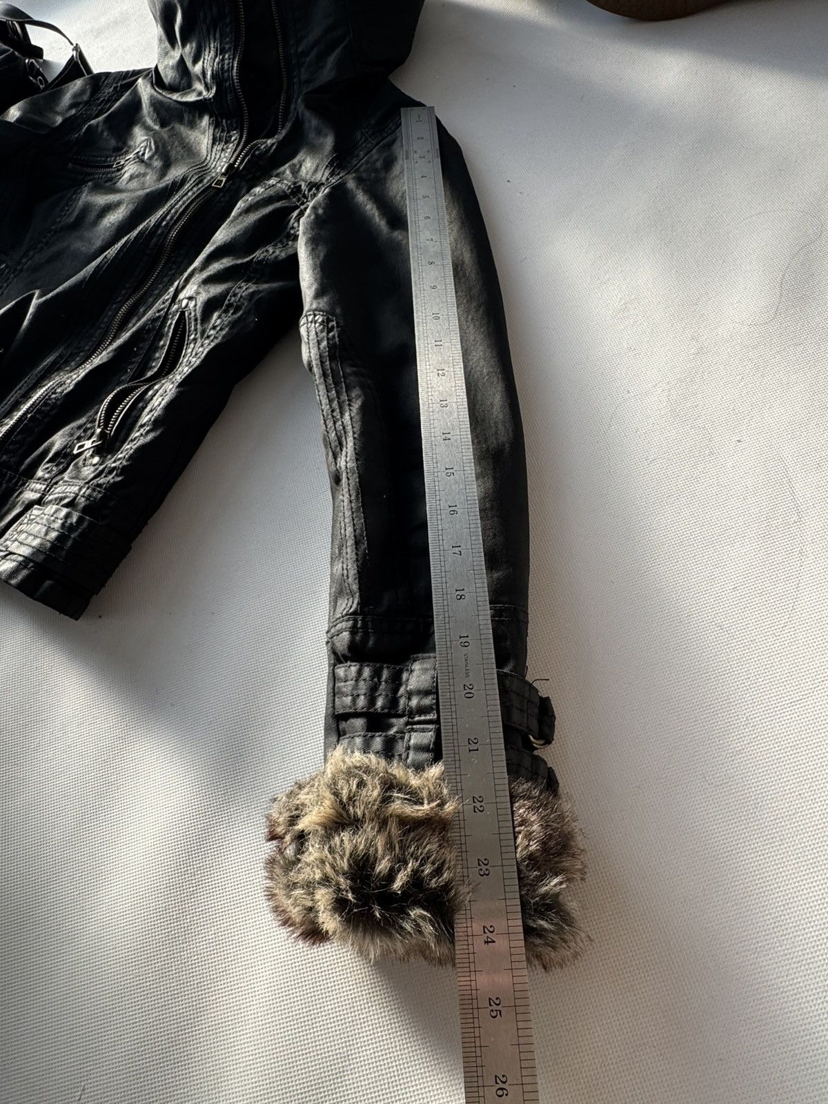 Japanese Brand Vintage Y2K Motorcycle Fur Collar Avantgarde Jacket Size US M / EU 48-50 / 2 - 17 Thumbnail