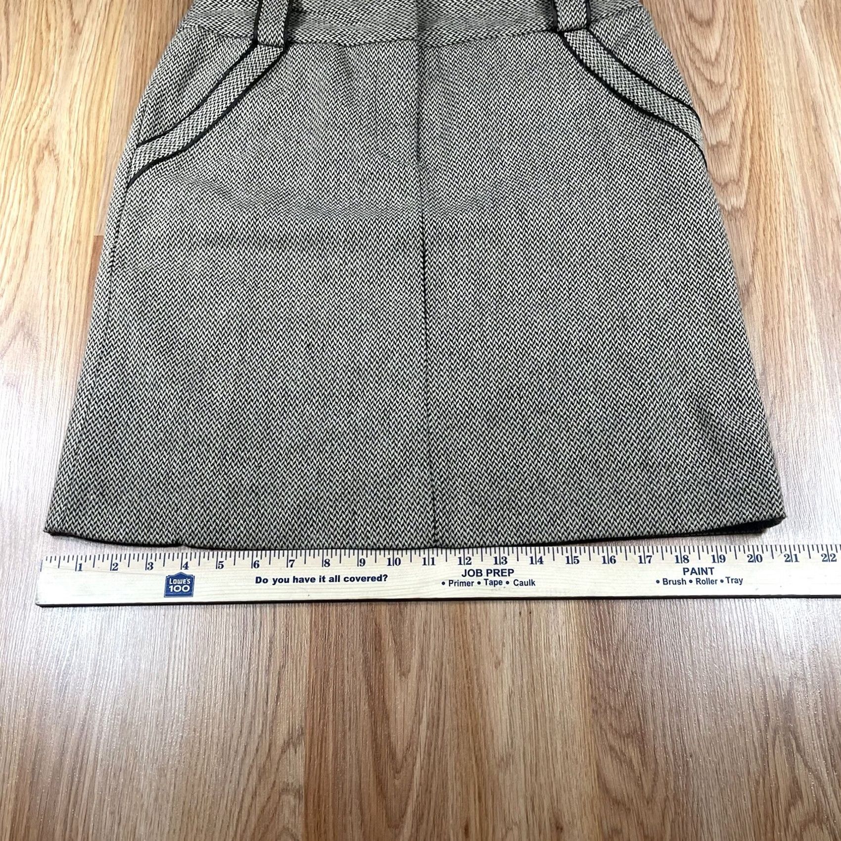 Vintage British Khaki Skirt Women's 8 Wool Blend Straight Pencil Lined Above Knee 58532 Size 30" / US 8 / IT 44 - 6 Thumbnail