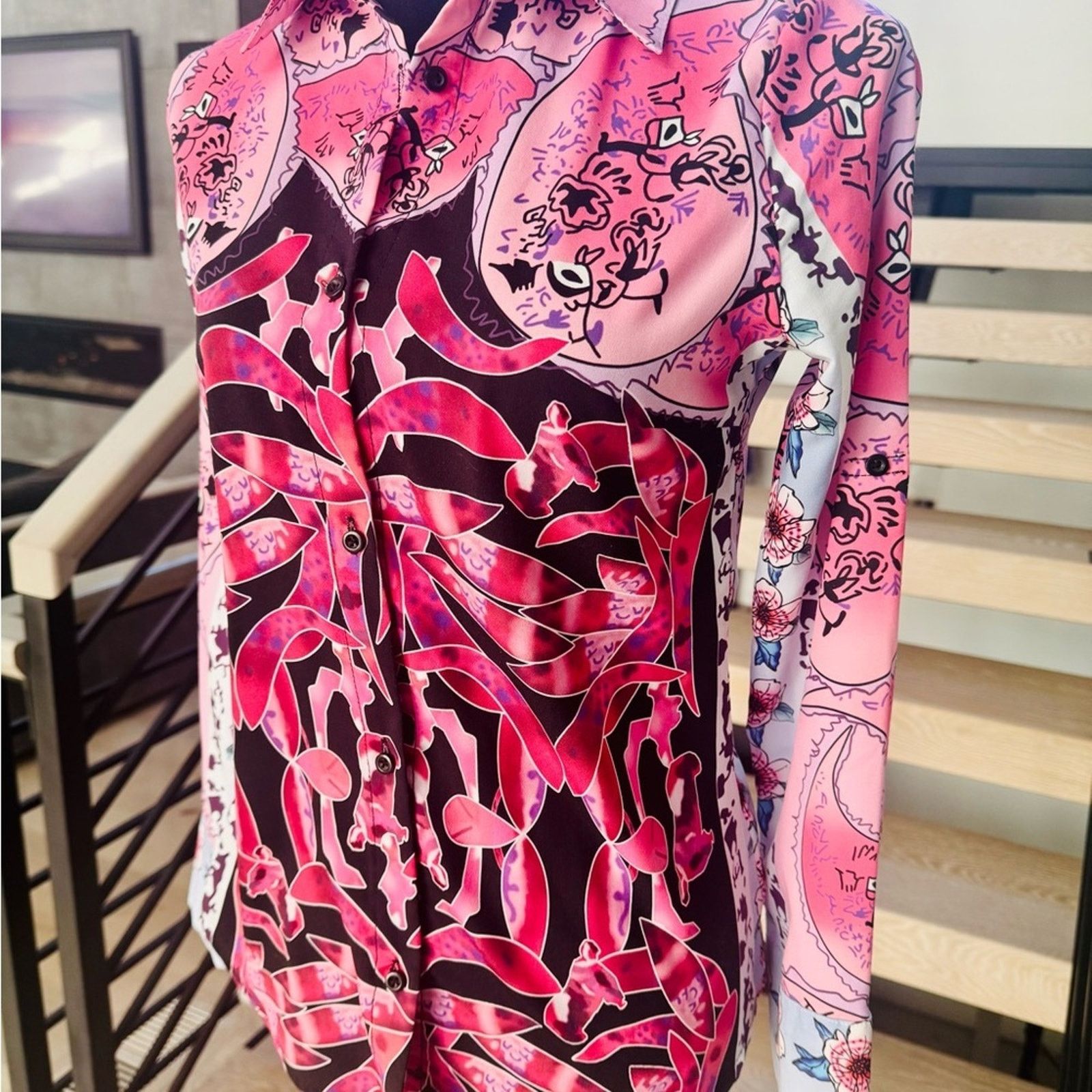 Other Chic Pink and Black Patterned Button Down Shirt size XS Size XS / US 0-2 / IT 36-38 - 5 Thumbnail