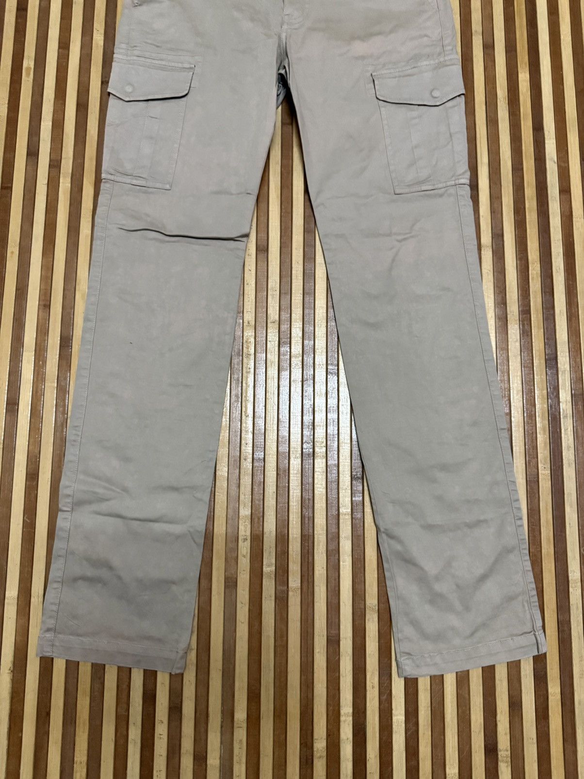 Uniqlo Uniqlo Unisex Cargo Pants Streetwear Multipocket W32X33 Size US 32 / EU 48 - 3 Thumbnail