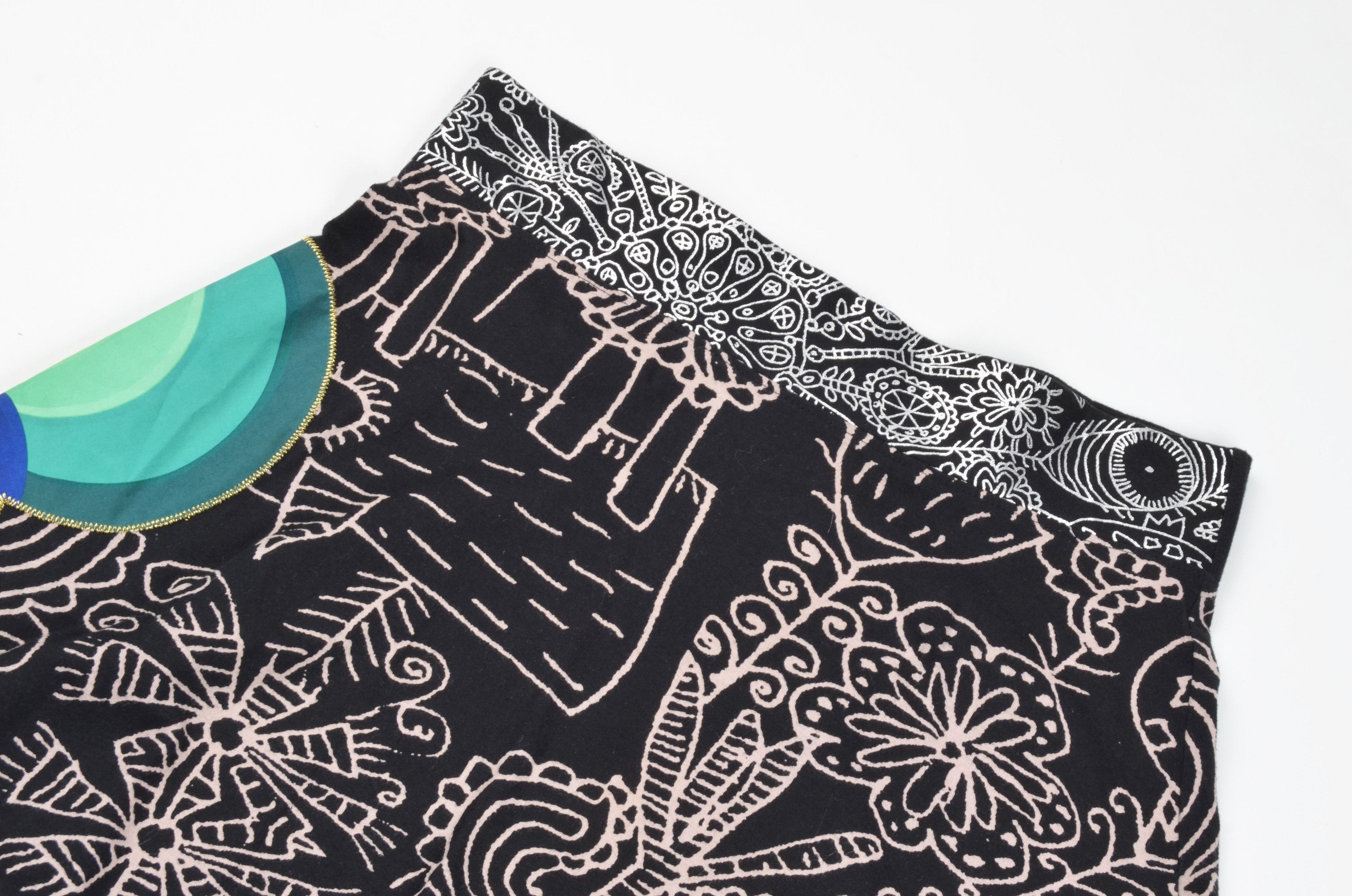 Desigual Vintage Desigual Y2k Graphic Print Boho A-Line Skirt Size 31" - 2 Thumbnail
