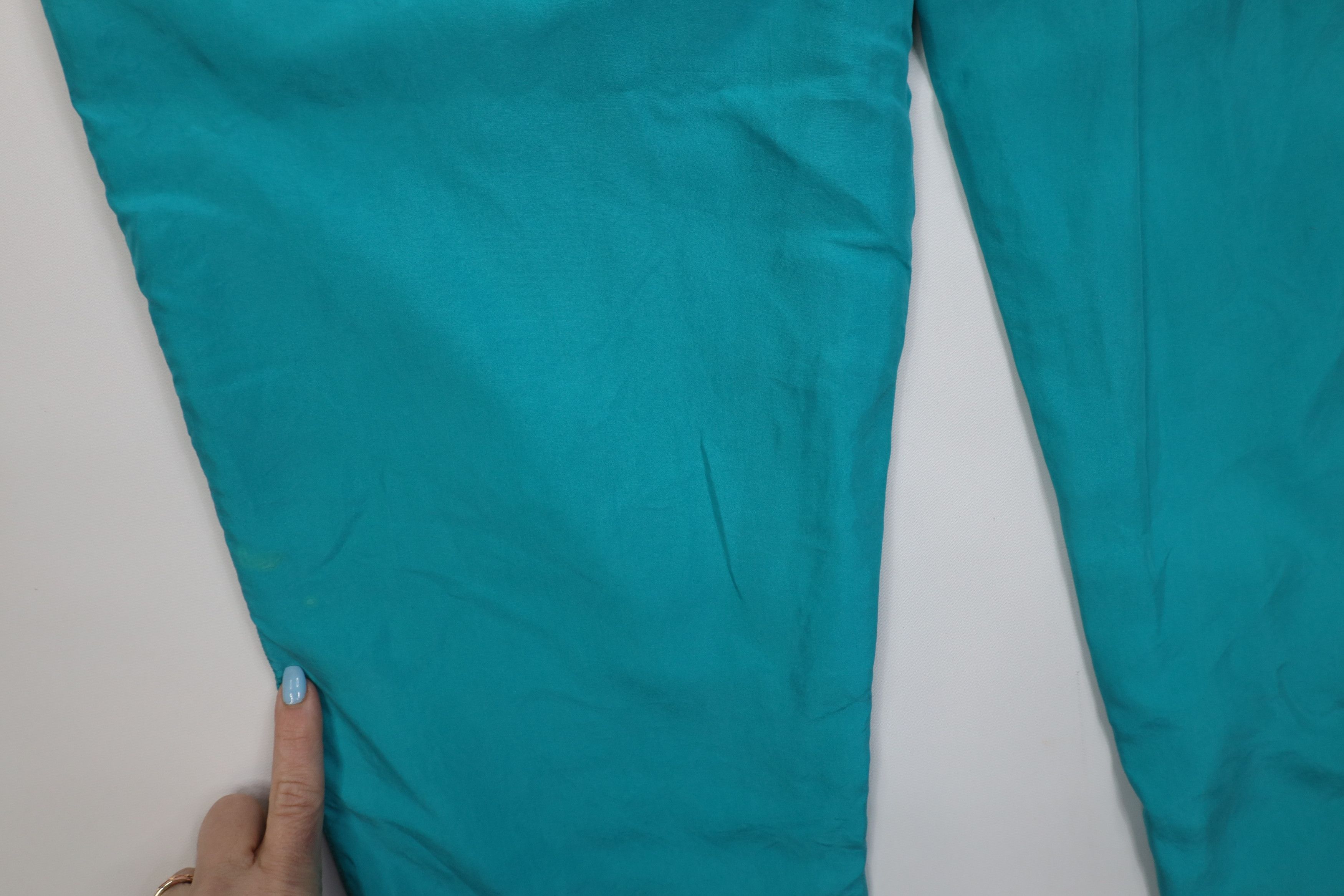 Vintage Vintage 90s Streetwear Blank Silk Pants Sweatpants Teal Size 28" / US 6 / IT 42 - 15 Thumbnail