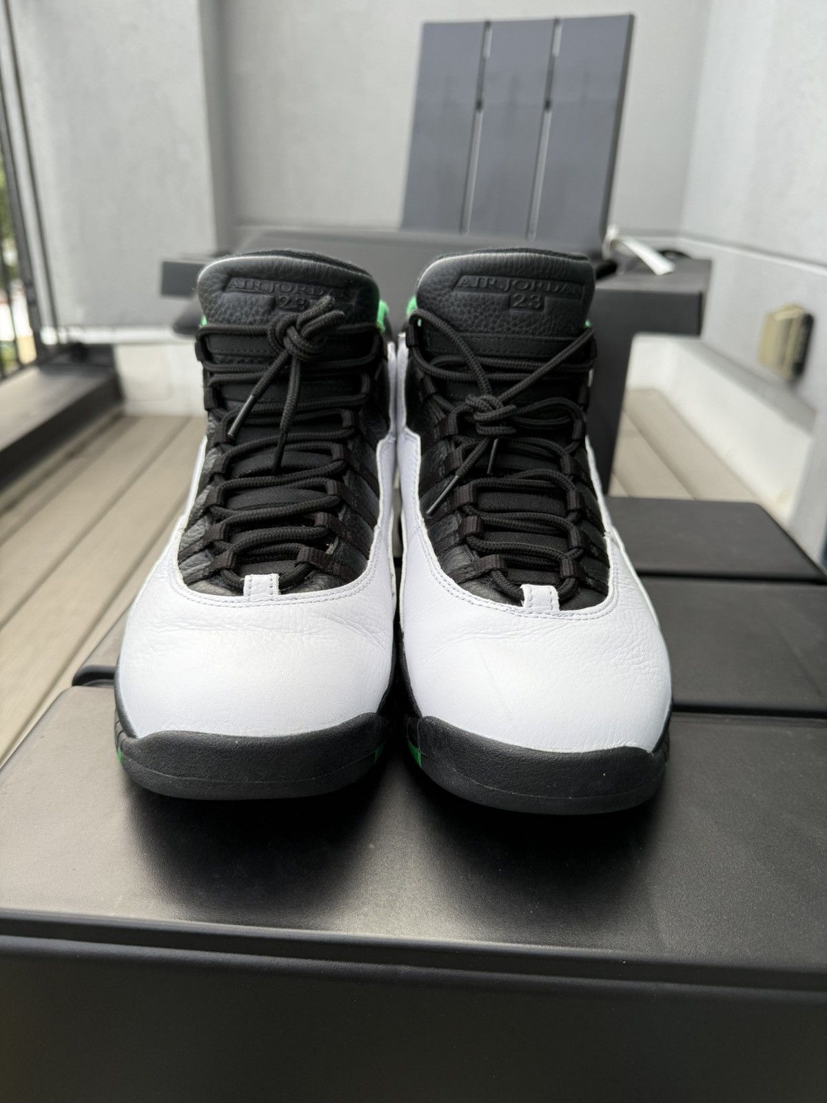 Jordan Brand Jordan 10 Seattle Size US 10.5 / EU 43-44 - 2 Thumbnail