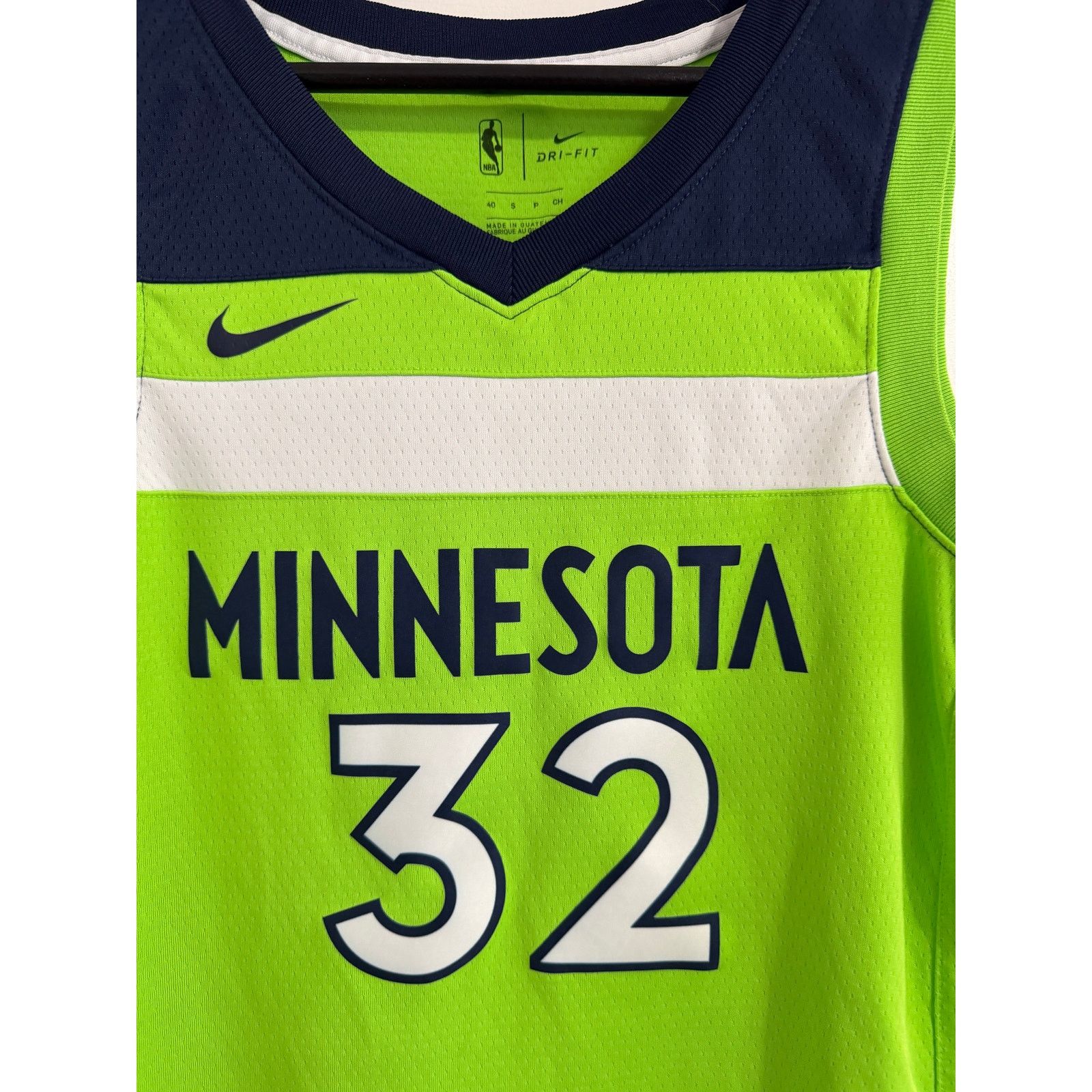 Nike Karl Anthony Towns Minnesota Timberwolves Jersey Size S Size US S / EU 44-46 / 1 - 3 Thumbnail