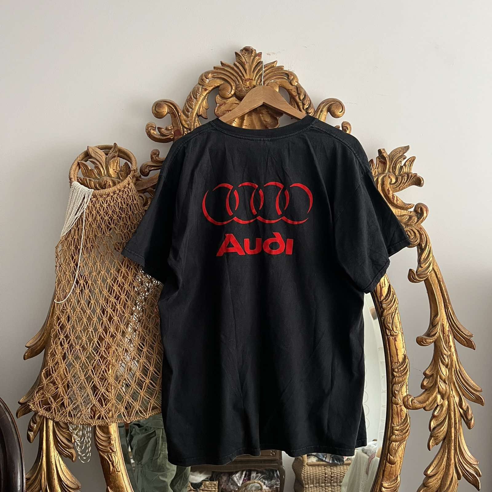 Vintage Vintage Audi Sports Racing T-Shirt Embroidered size XL Size US XL / EU 56 / 4 - 1 Thumbnail