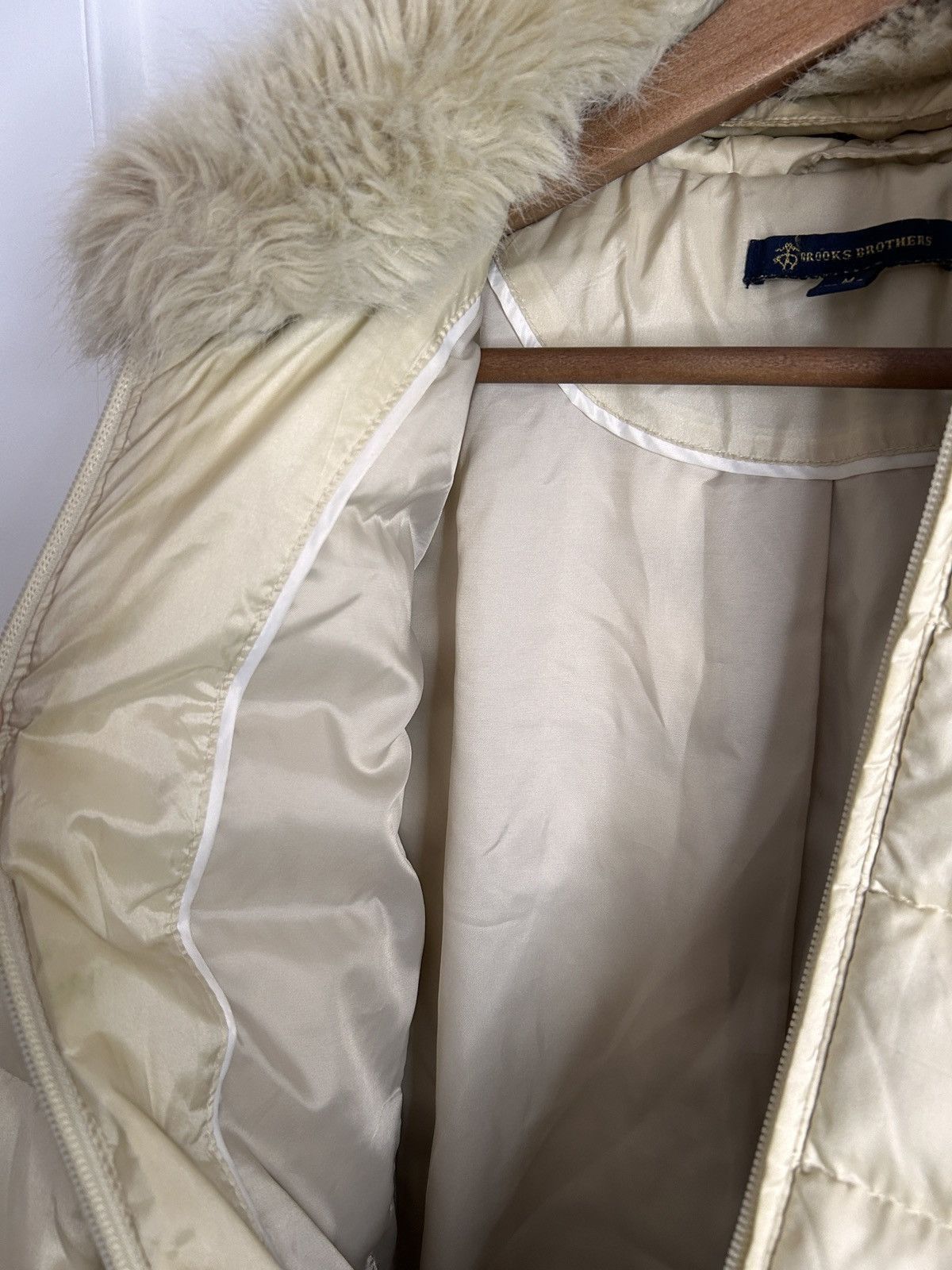Brooks Brothers Brooks Brothers Down Filled Coat with Faux Fur Collar Size M / US 6-8 / IT 42-44 - 5 Thumbnail