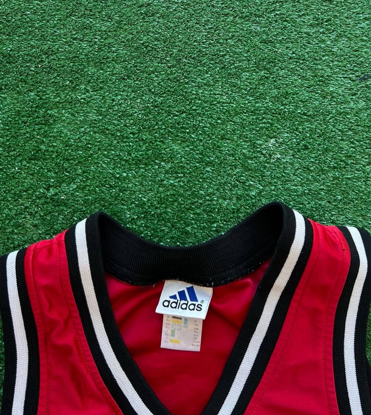 Adidas × Vintage Adidas Vintage 1990s Basketball Jersey Size US XL / EU 56 / 4 - 4 Thumbnail