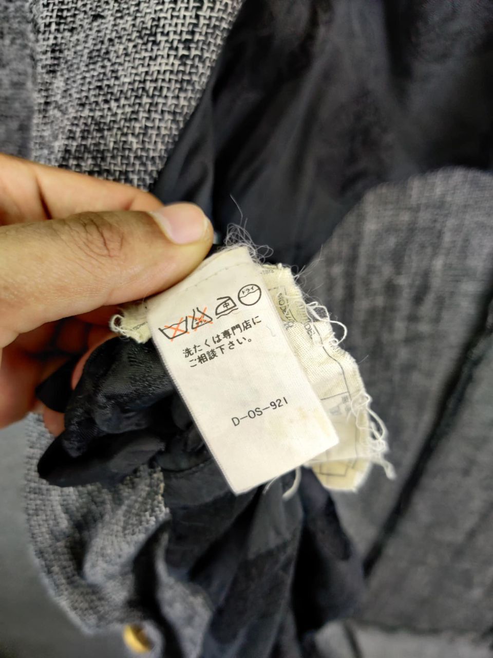 Versace Vintage 90s Versace Classic V2 Single Breasted Blazer Size US L / EU 52-54 / 3 - 12 Thumbnail