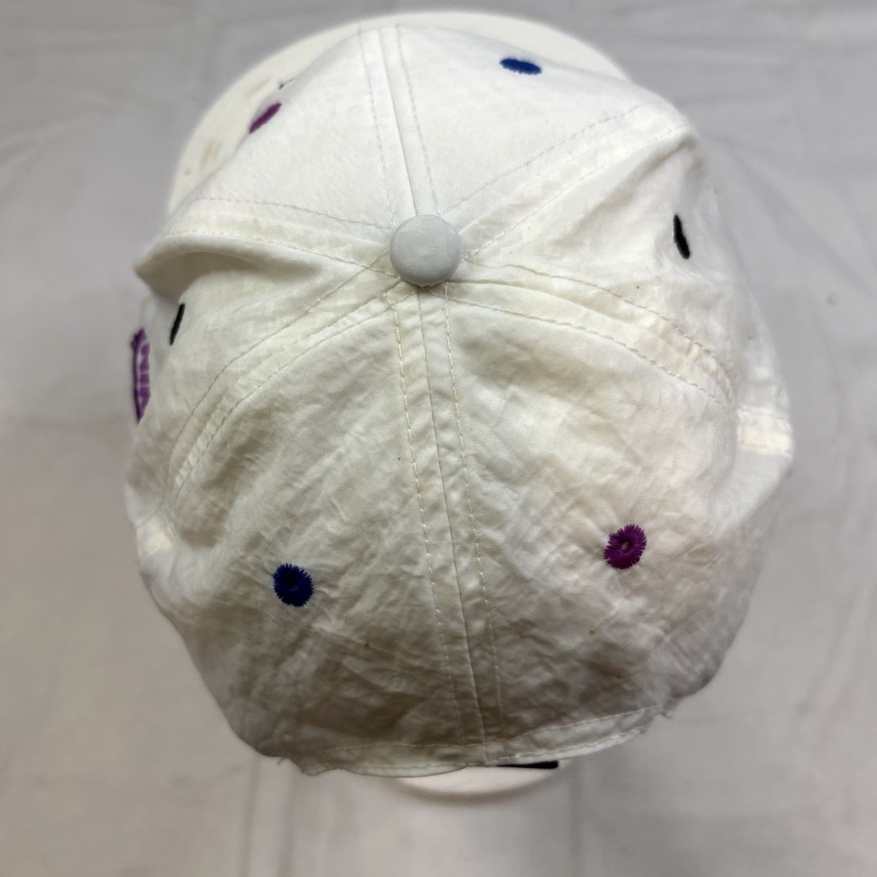 Nike VINTAGE RARE Checkered NIKE White Snapback Hat Swoosh Back Strap 90s Men One Size Size ONE SIZE - 6 Thumbnail