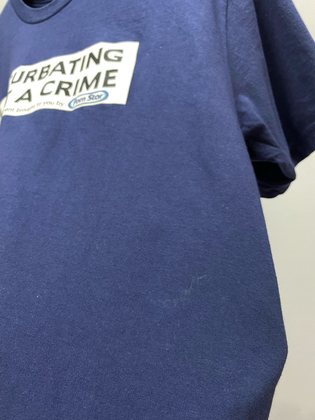 Other Porn Star Masturbating Is Not A Crime Skateboard T Shirt Size US L / EU 52-54 / 3 - 11 Thumbnail