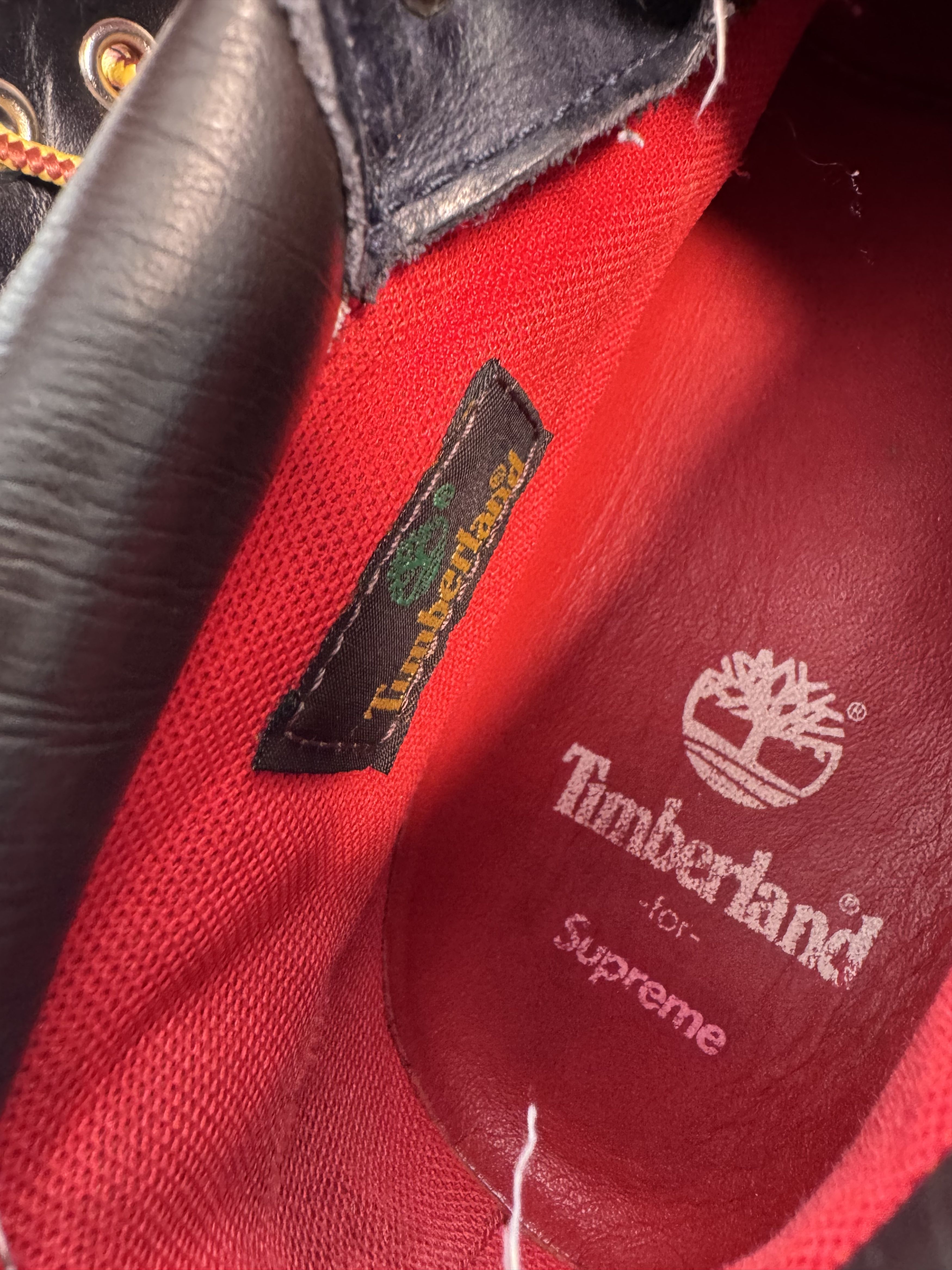 Supreme × Timberland Supreme FW2012 Timberland chukka mid navy blue Size US 9 / EU 42 - 9 Thumbnail